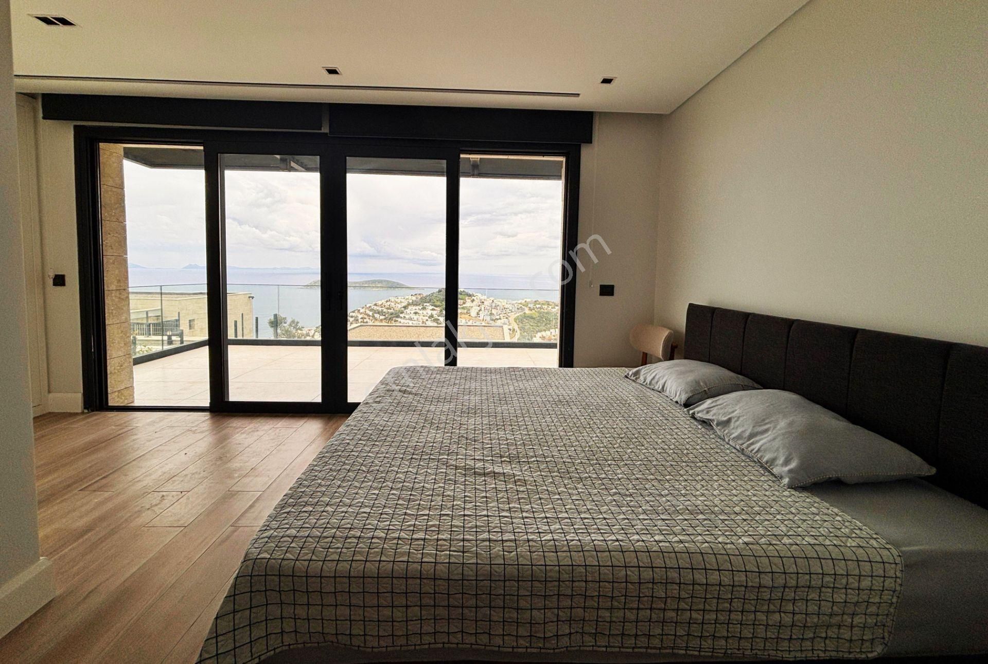 Koyunbaba'da Satılık Deniz Manzaralı 4+1 Villa - Görsel 11