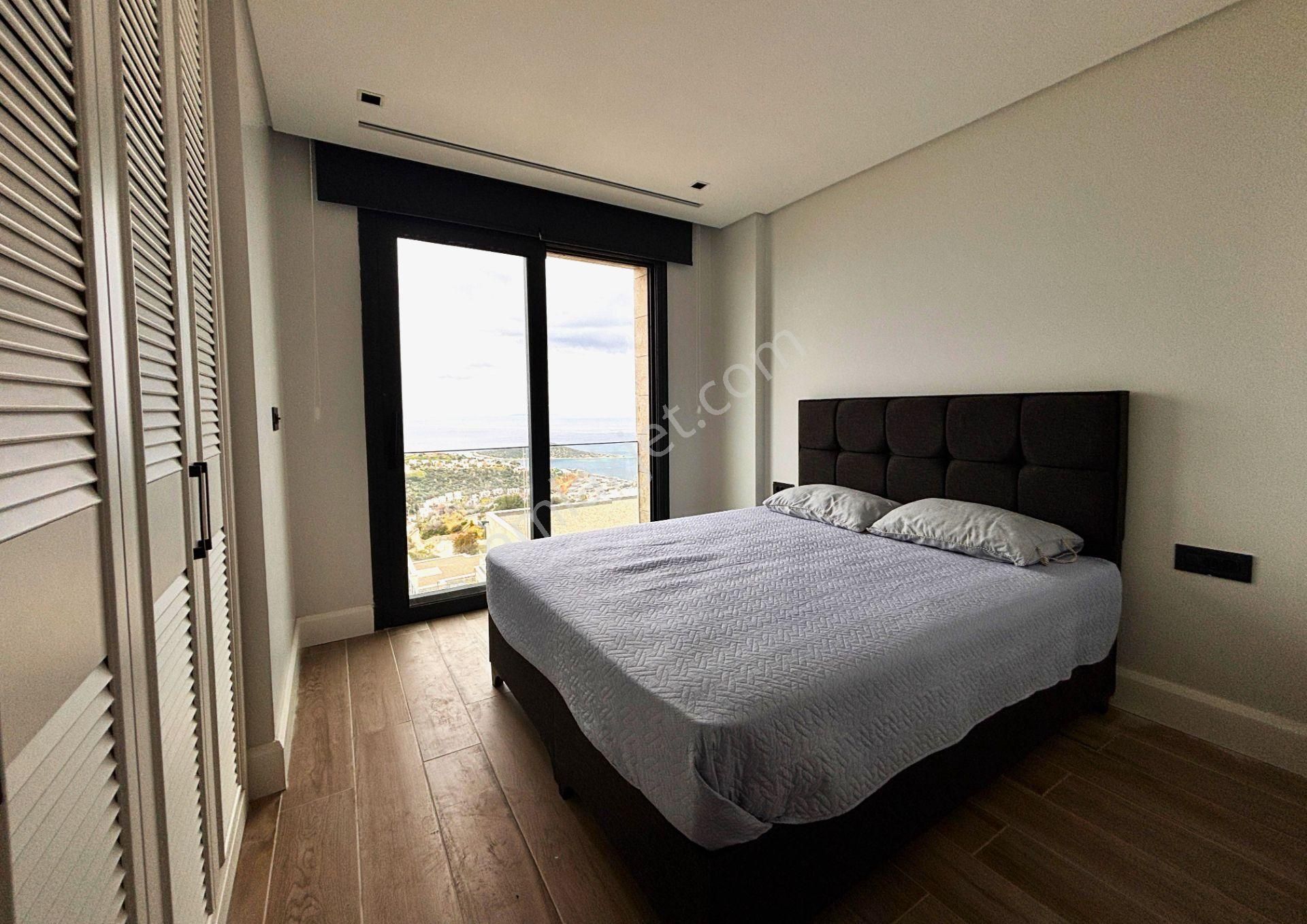 Koyunbaba'da Satılık Deniz Manzaralı 4+1 Villa - Görsel 9