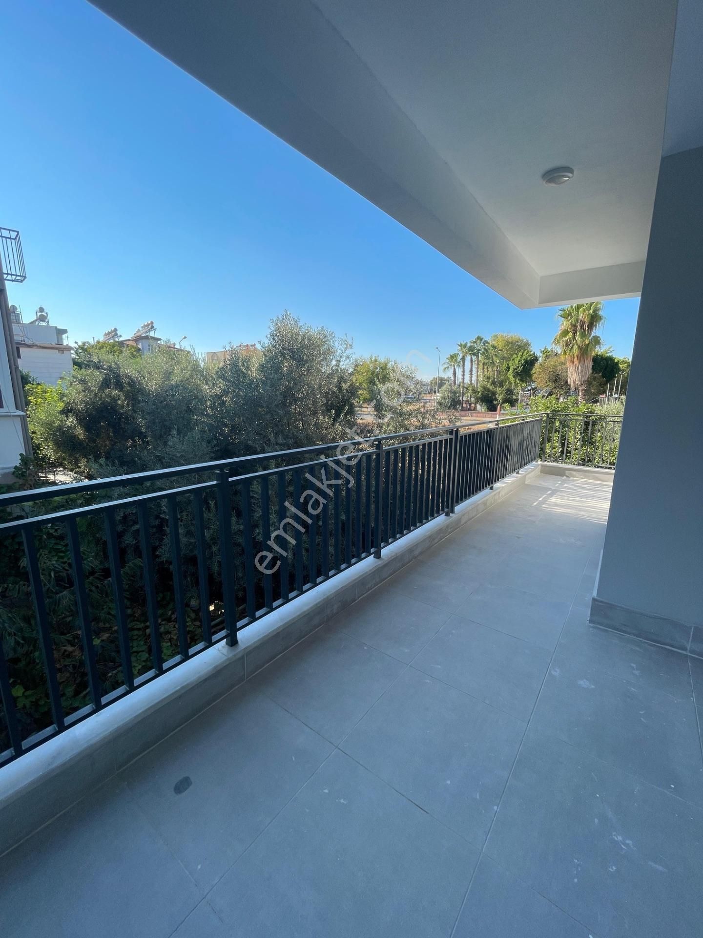 Side'de 3+1 Dubleks Satılık Daire - Görsel 12