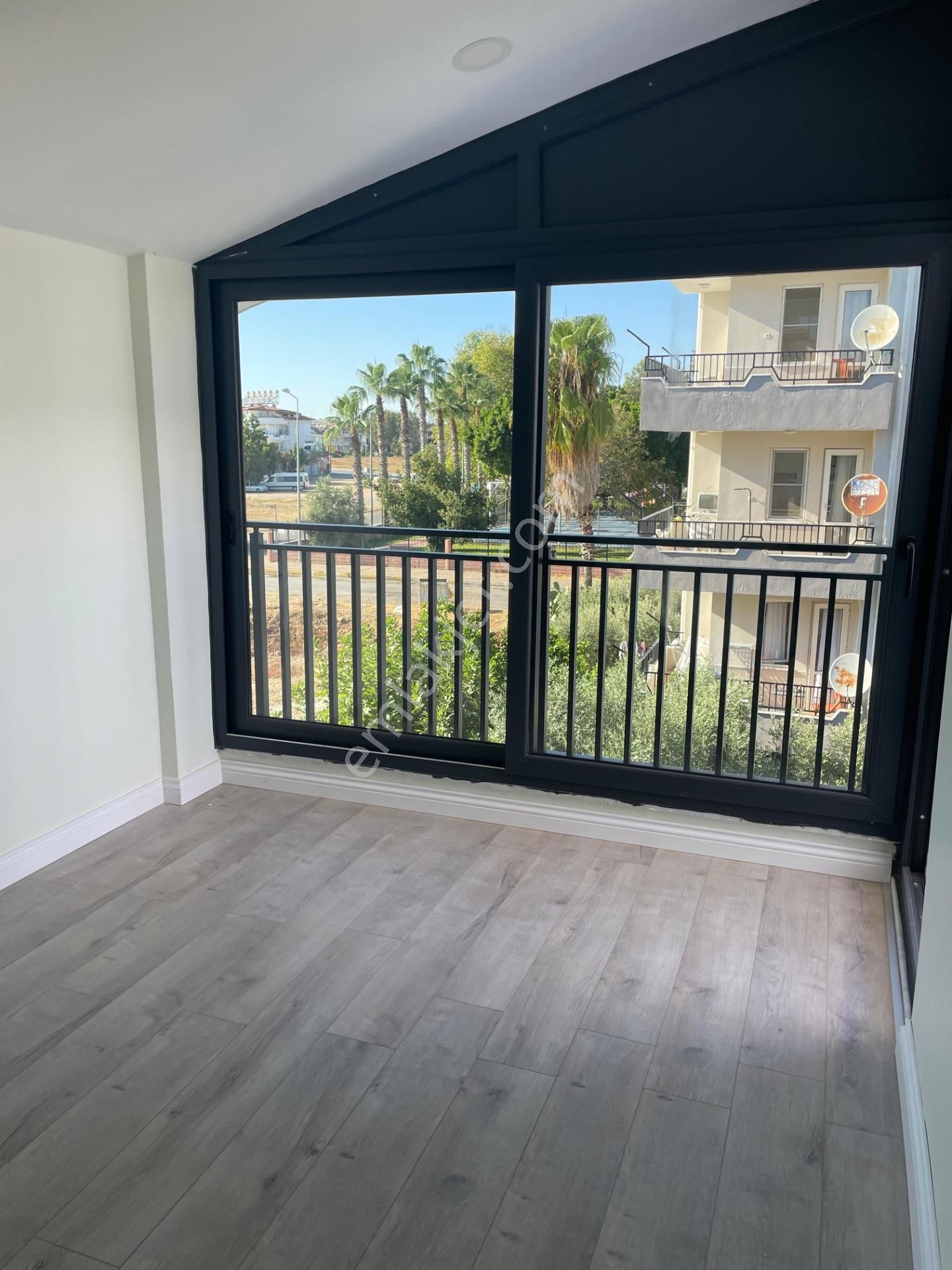 Side'de 3+1 Dubleks Satılık Daire - Görsel 9