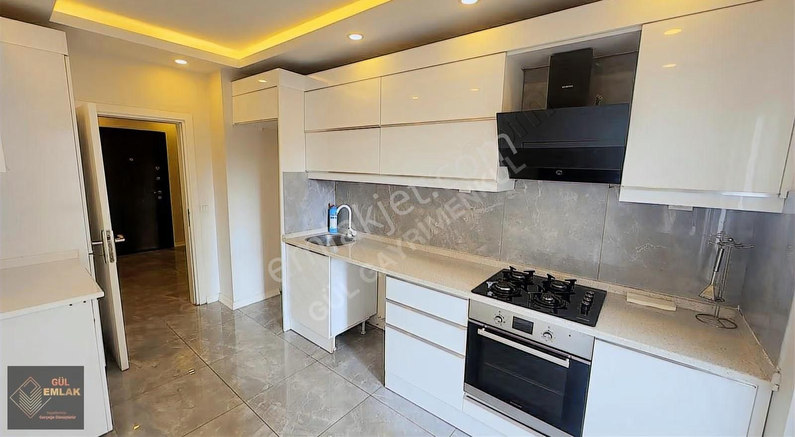 Beylikdüzü Havuzlu Güvenlikli Özel Yapım Site 2+1 Satılık Daire - Görsel 13