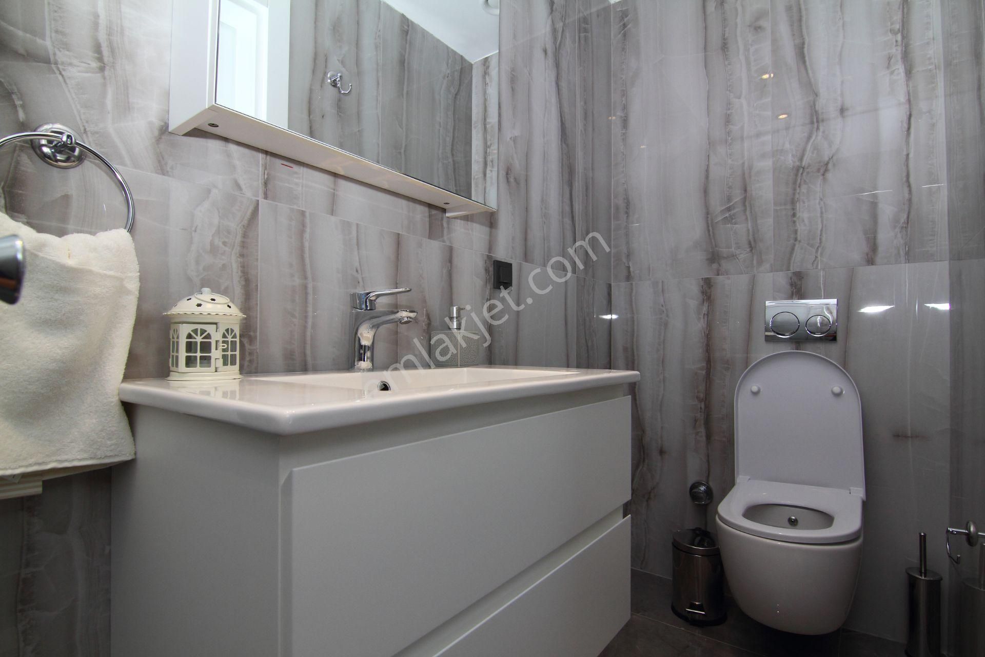 Turgutreisin En Prestijli Sitesinde 3+1 Yıllık Kiralık Rezidans - Görsel 6