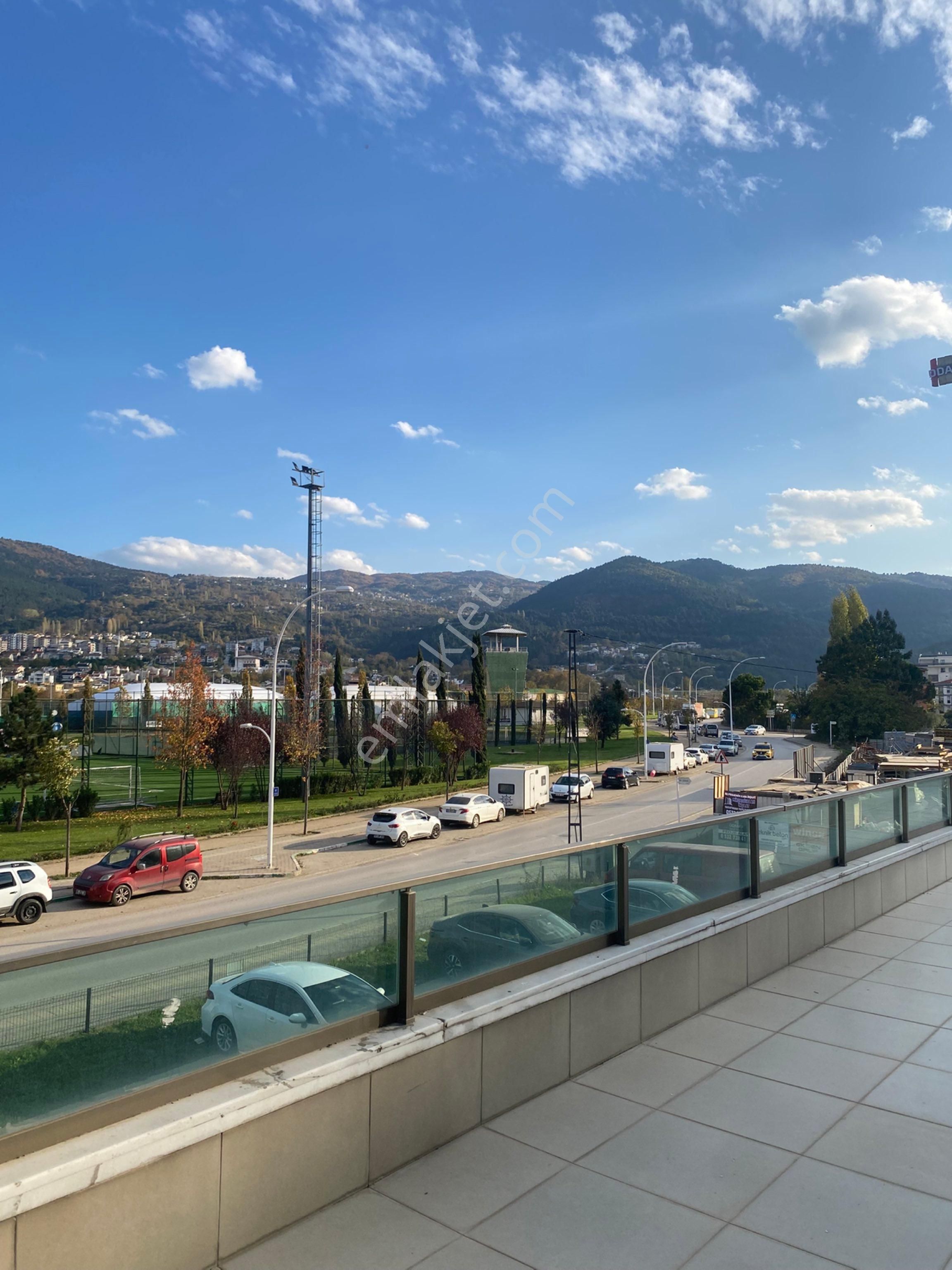 Rt Safir Gm'den Odunlukta 4+1 Manzaralı Kiralık Daire - Görsel 4