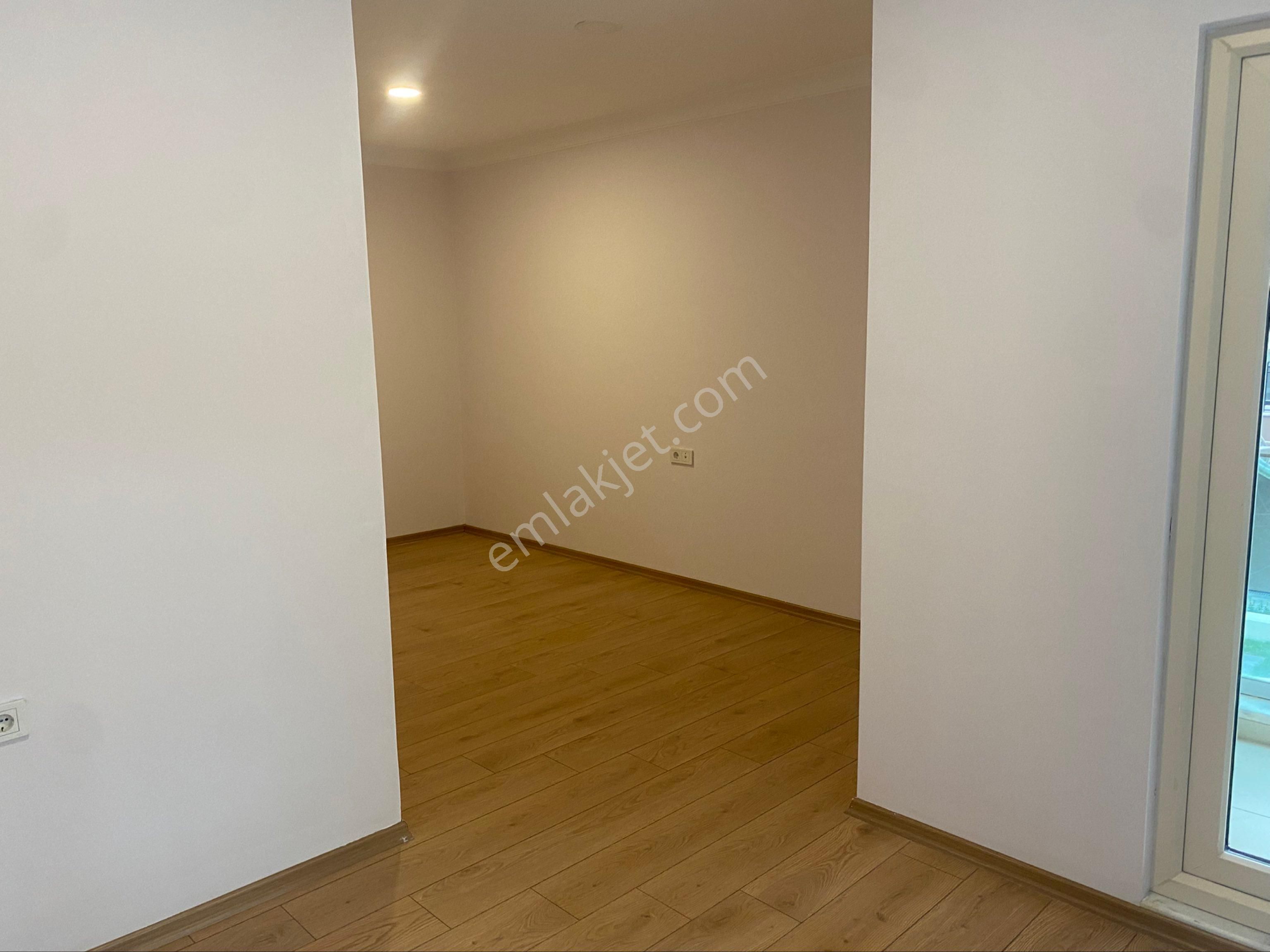 Rt Safir Gm'den Odunlukta 4+1 Manzaralı Kiralık Daire - Görsel 14