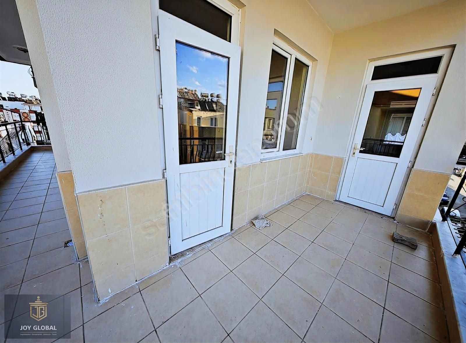 5+1 Dubleks Geniş Daire Karşıyaka Mh. Onay Hamam Yakını Teraslı - Görsel 22