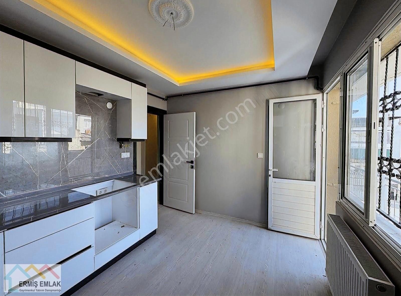 Satılık İzbana Yakın 3+1 Doğalgazlı Daire - Görsel 13