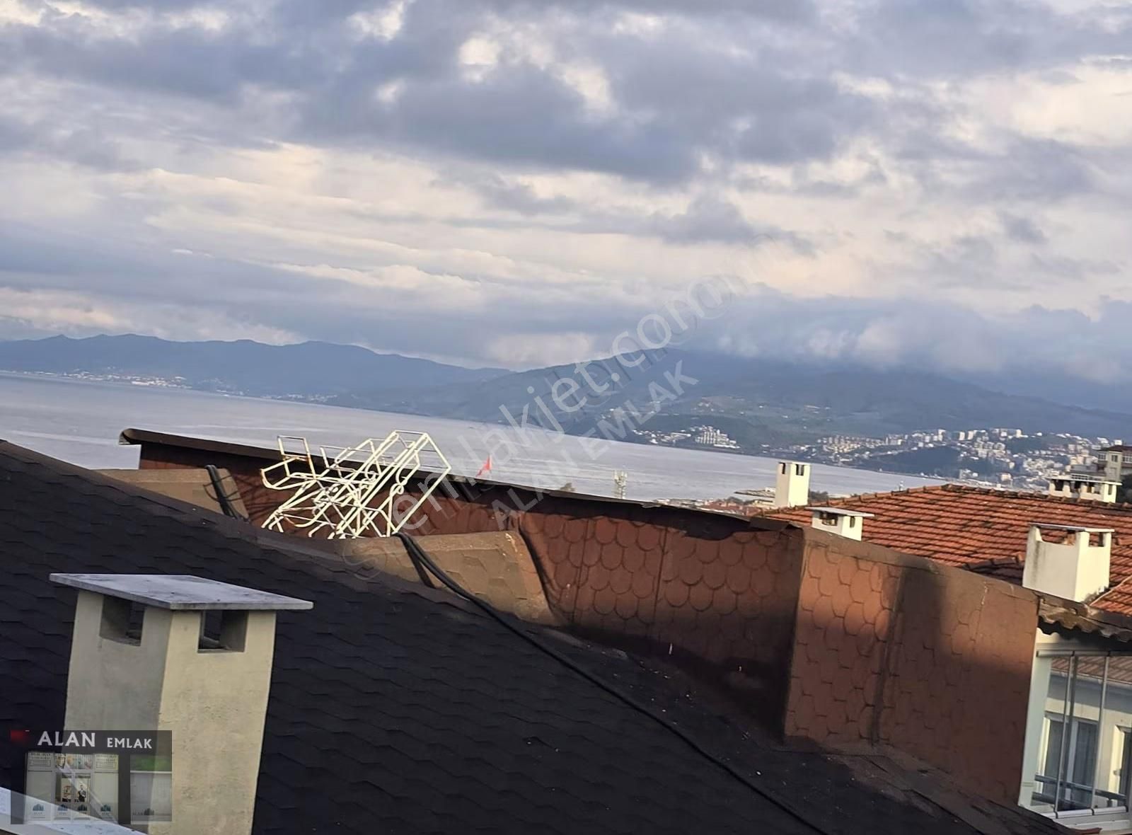 Mudanya Merkezde 4+1 Dubleks Deniz Görür Kat Mülkiyetli - Görsel 33