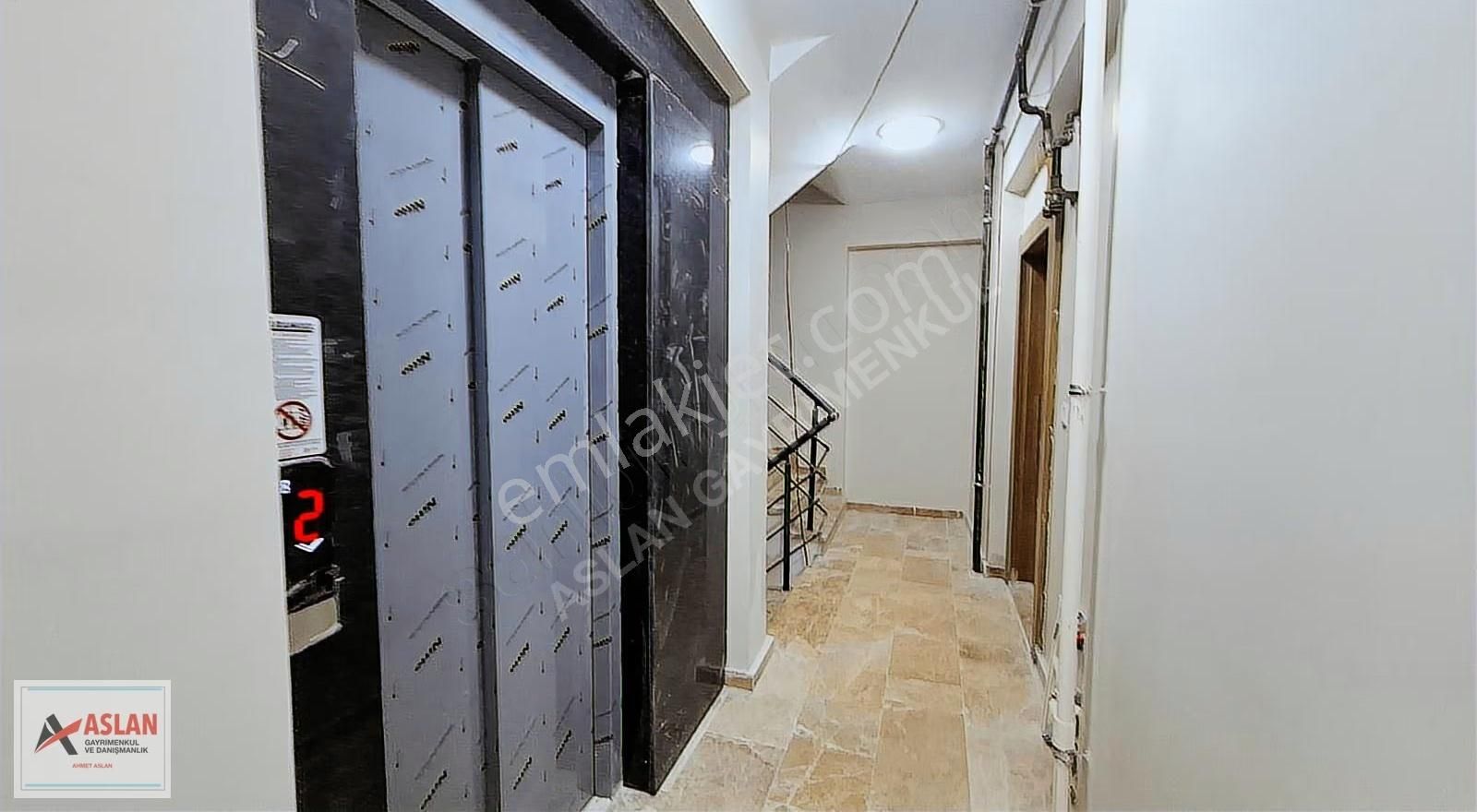 Çengelköy Bahçelievlerde Sitede K.otopark 2+1 Satılık Daire - Görsel 16