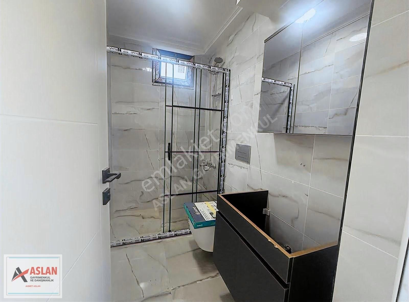 Çengelköy Bahçelievlerde Sitede K.otopark 2+1 Satılık Daire - Görsel 15