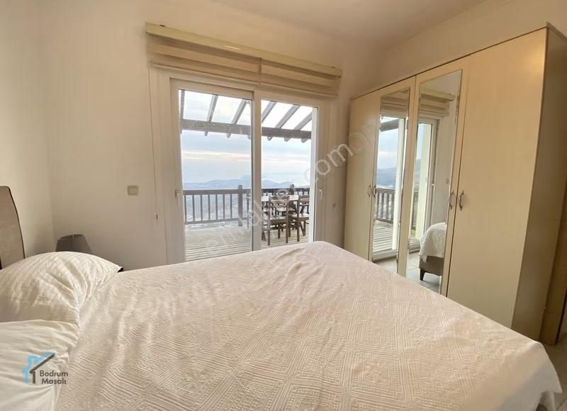 Gümüşlük'te Havuzlu Sitede Kapanmaz Deniz Manzaralı Daire - Görsel 26