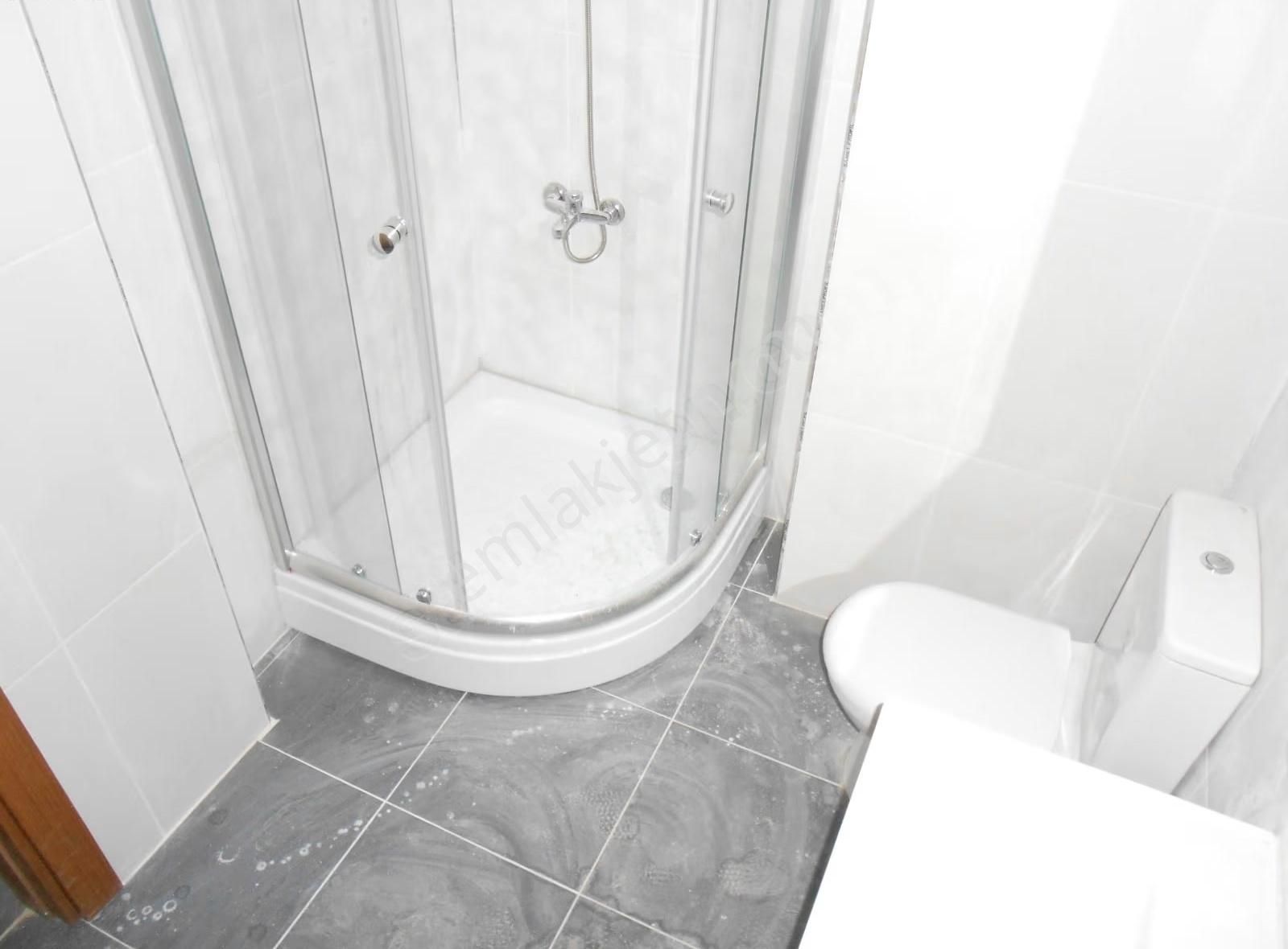 Avcılar Cihangir Cad Ustunde Satılık 2+1 1 Kat 7 Yıllık Daire - Görsel 10