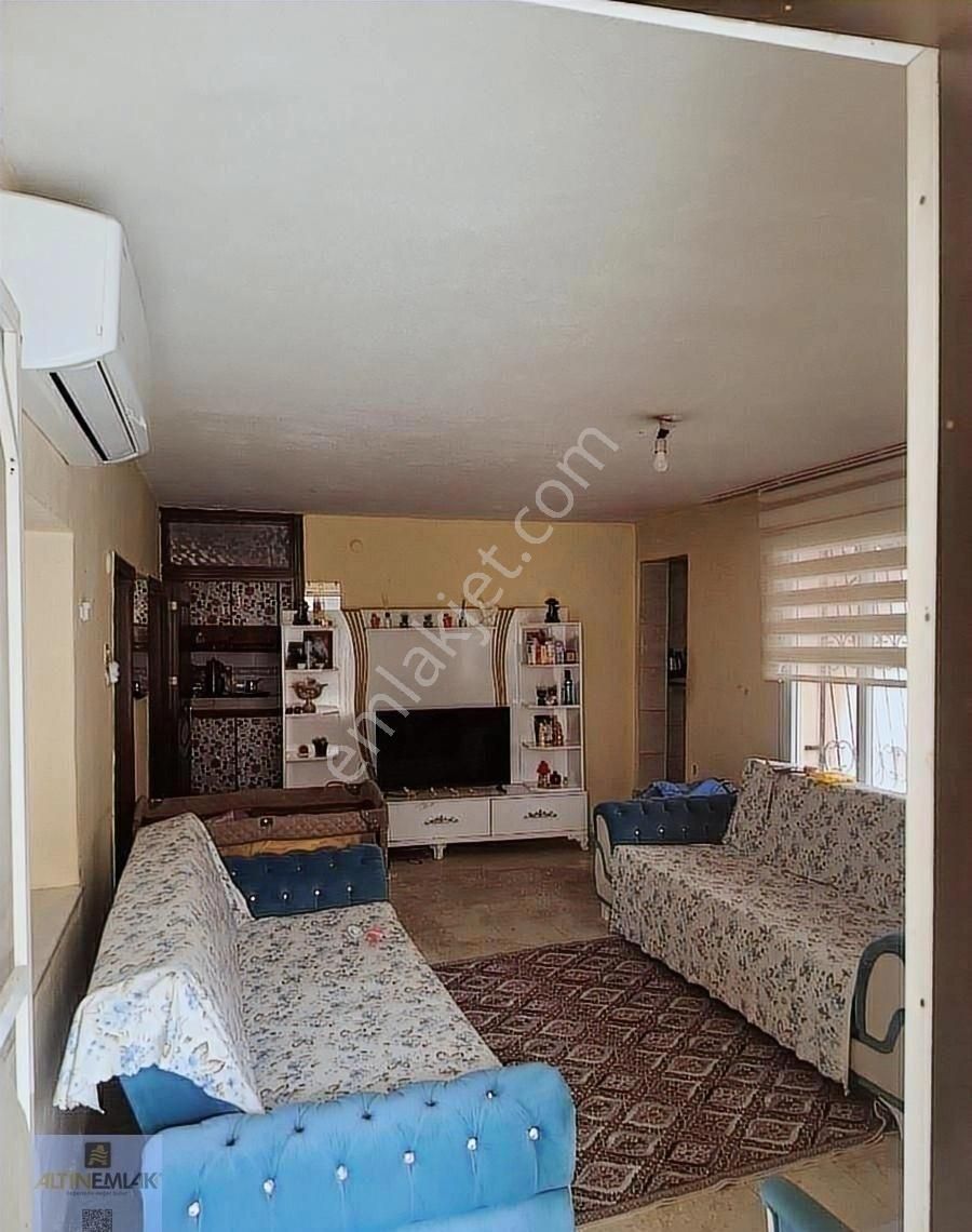 Satılık 165 M² Arsalı 2 Katlı Müstakil Ev