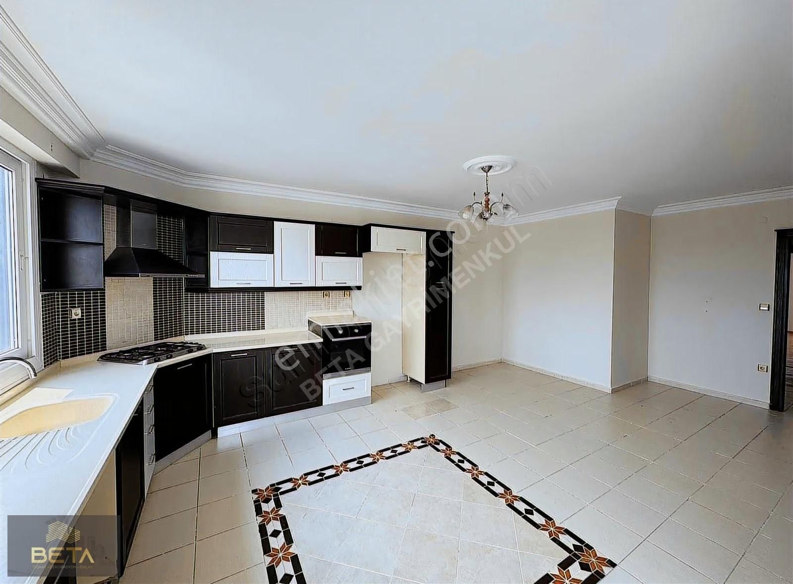 Mavi Bulvar Cadde Üzeri 4+1 Açık Mutfak Çift Banyo - Görsel 18