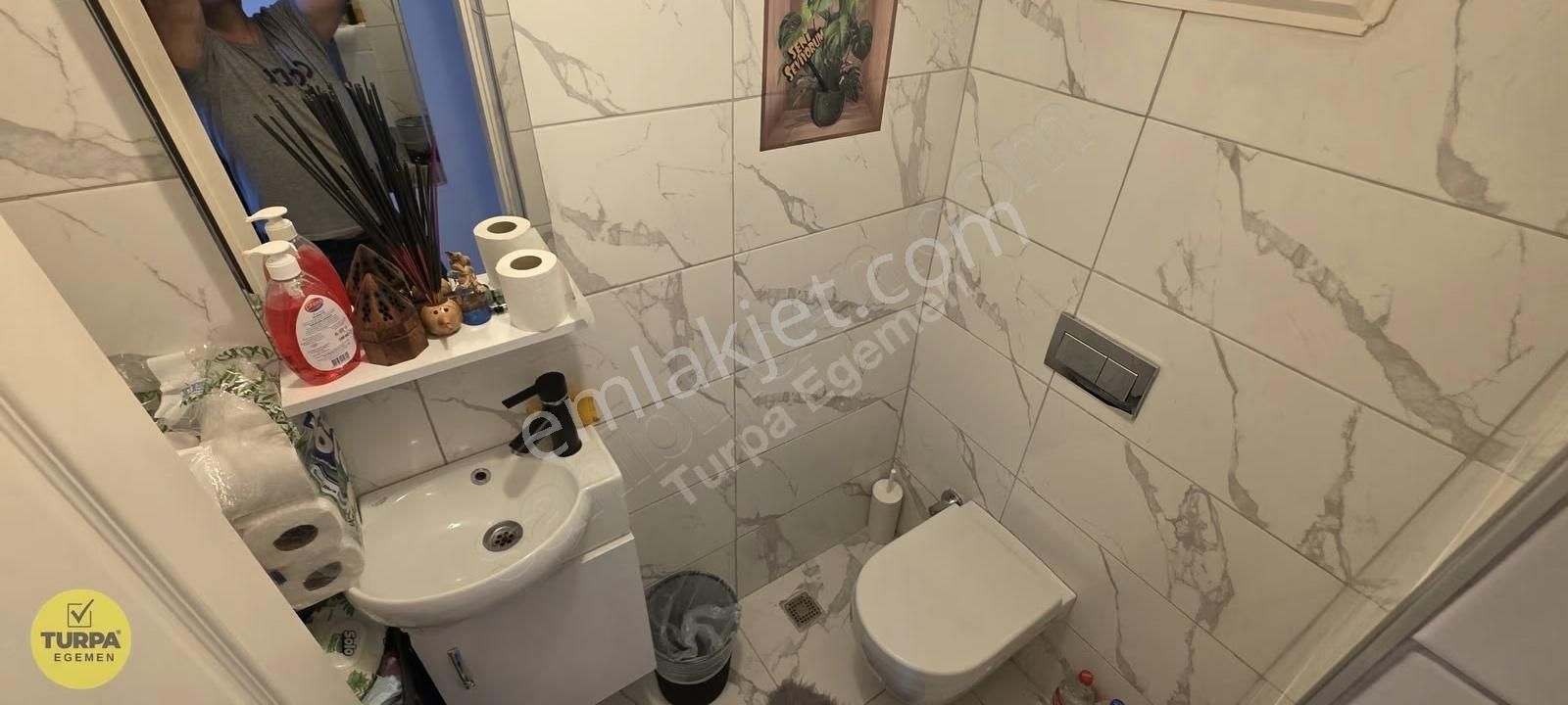 Karşıyaka Örnekköyde Doğalgazlı Tadilatlı 2+1 Daire - Görsel 25