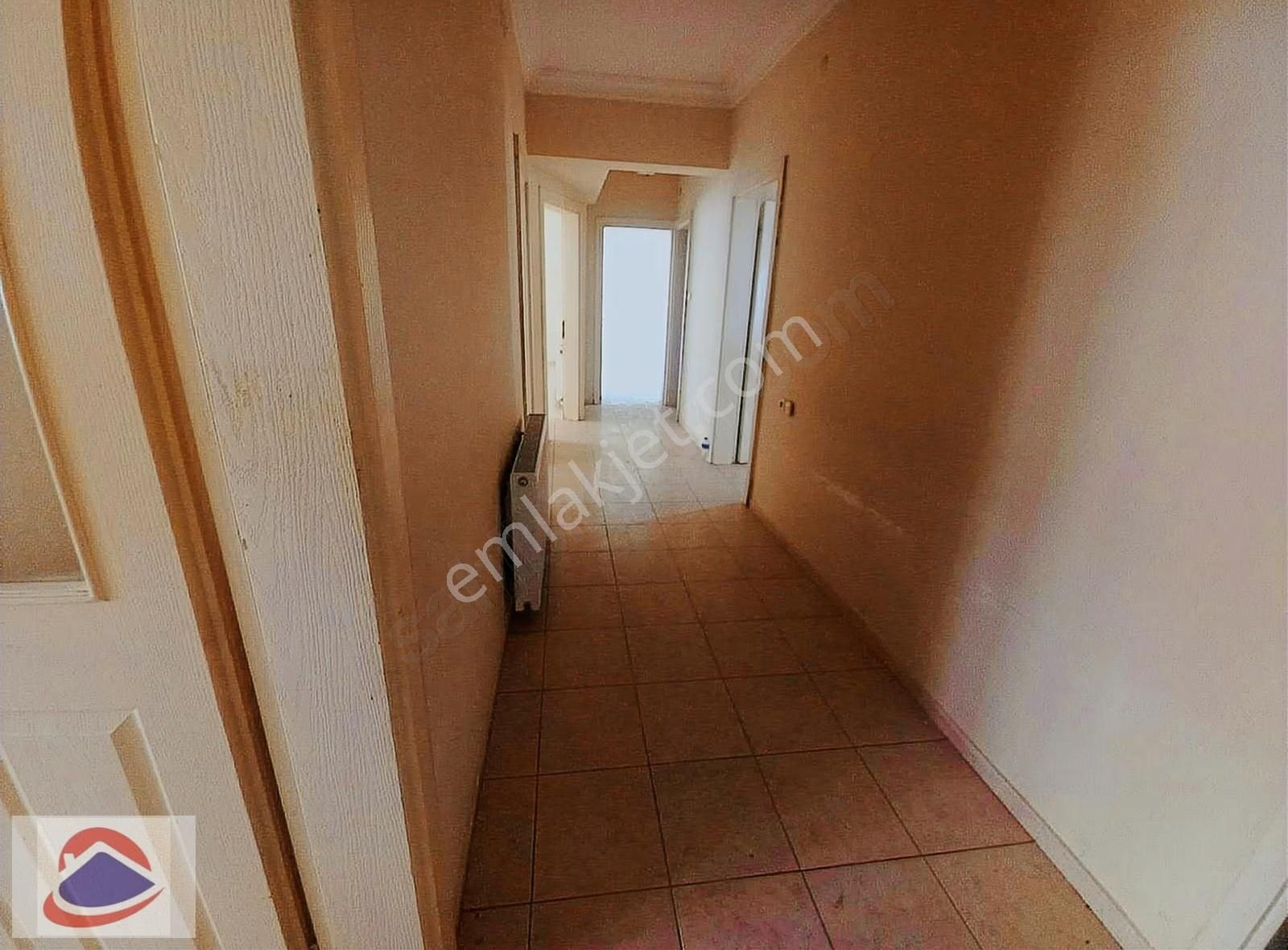 Hatay Sümerler Mahallesi. Merkezi Konumda Kiralık Daire - Görsel 5