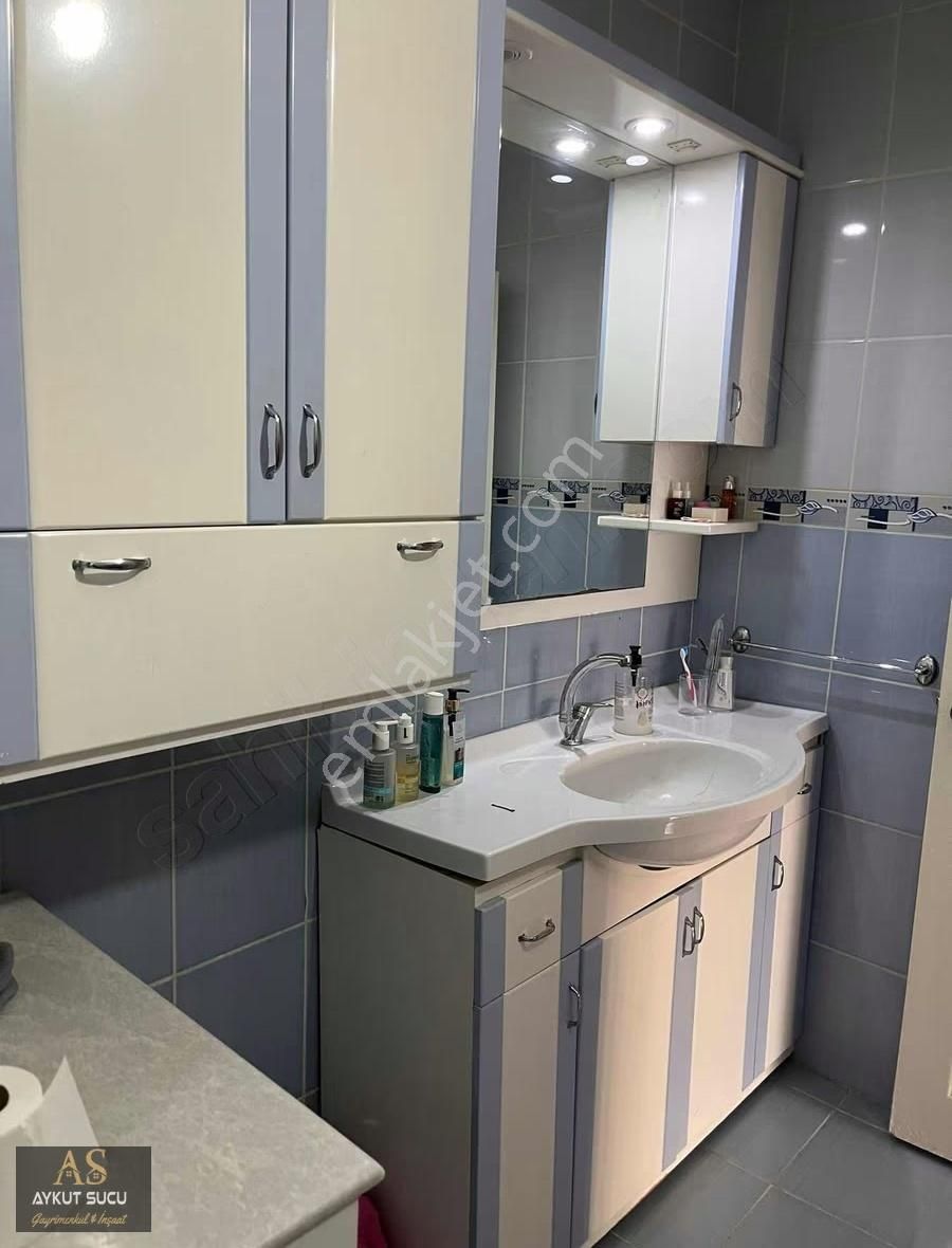 Balçova Atacaddesinin Arka Sokağında 2+1 Satılık Daire - Görsel 18