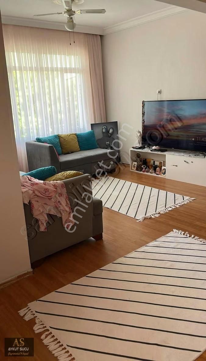 Balçova Atacaddesinin Arka Sokağında 2+1 Satılık Daire - Görsel 14