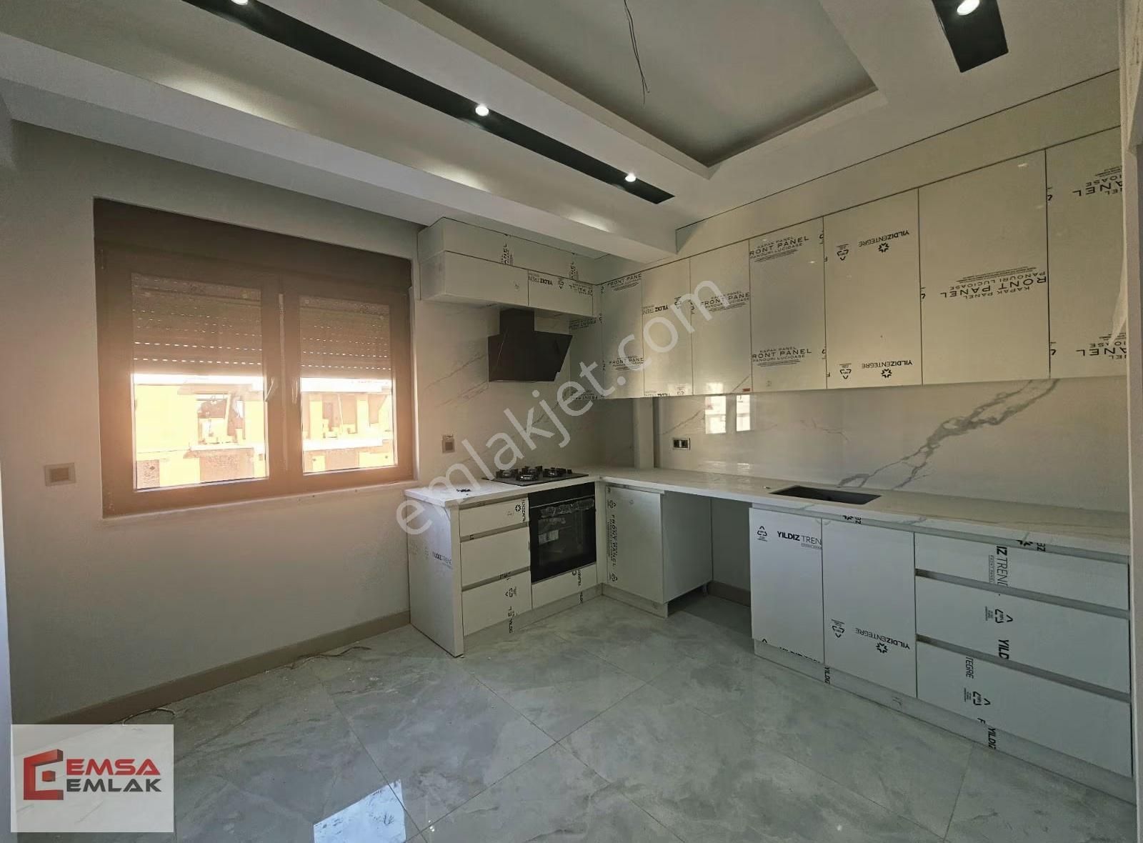 Sehrin Merkezinde Kapalı Garajlı 4+1 Net 180 M² Sıfır Daire - Görsel 7