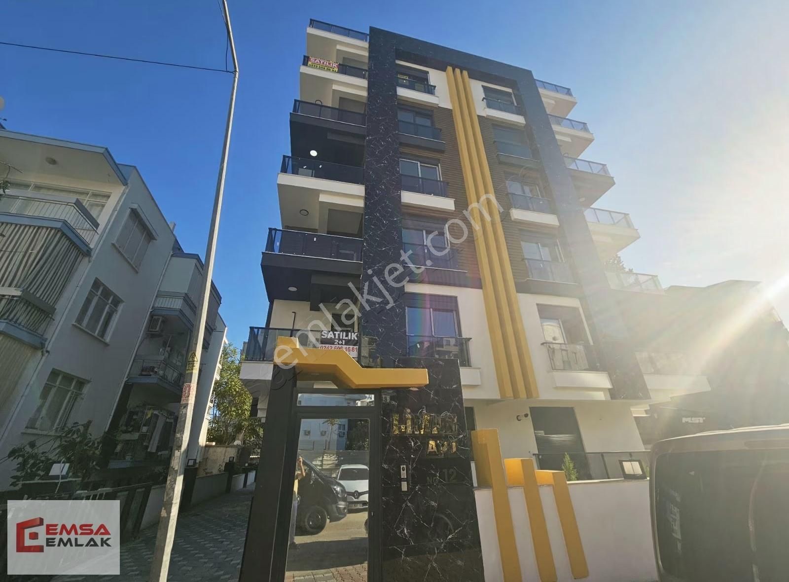 Sehrin Merkezinde Kapalı Garajlı 4+1 Net 180 M² Sıfır Daire - Görsel 31