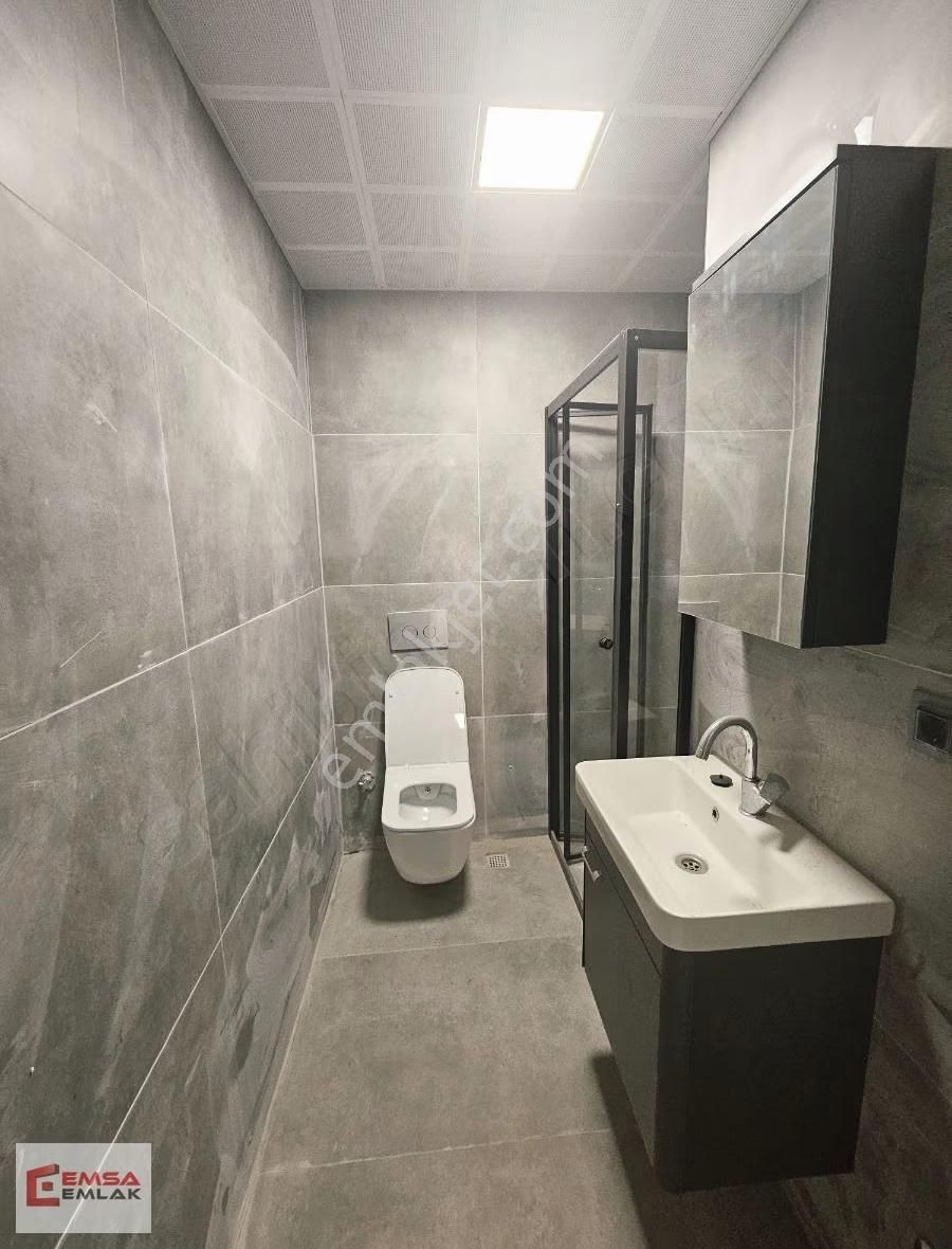 Sehrin Merkezinde Kapalı Garajlı 4+1 Net 180 M² Sıfır Daire - Görsel 18