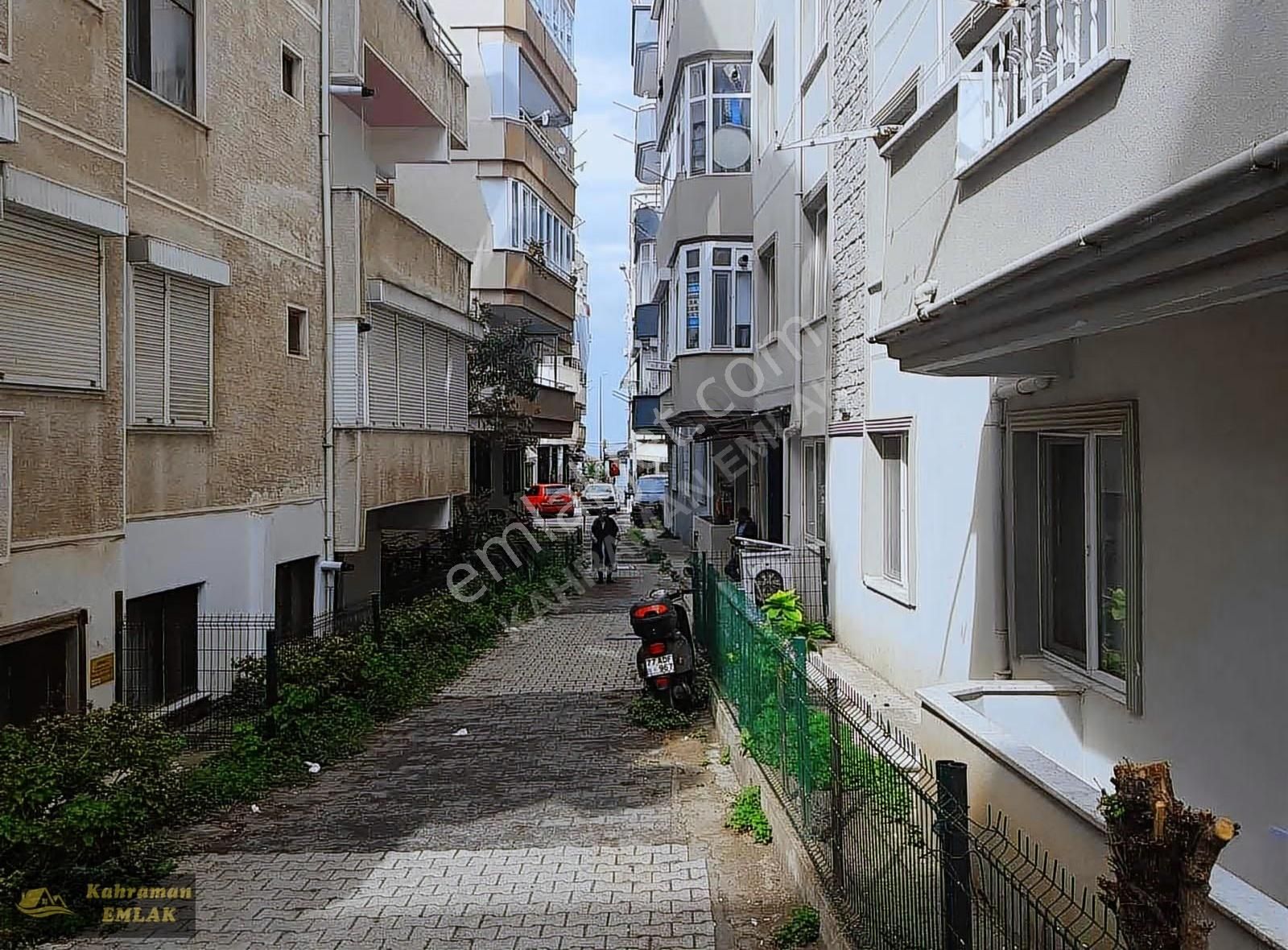 Çınarcık Merkezde 2+1 Masrafsız Daire - Görsel 3