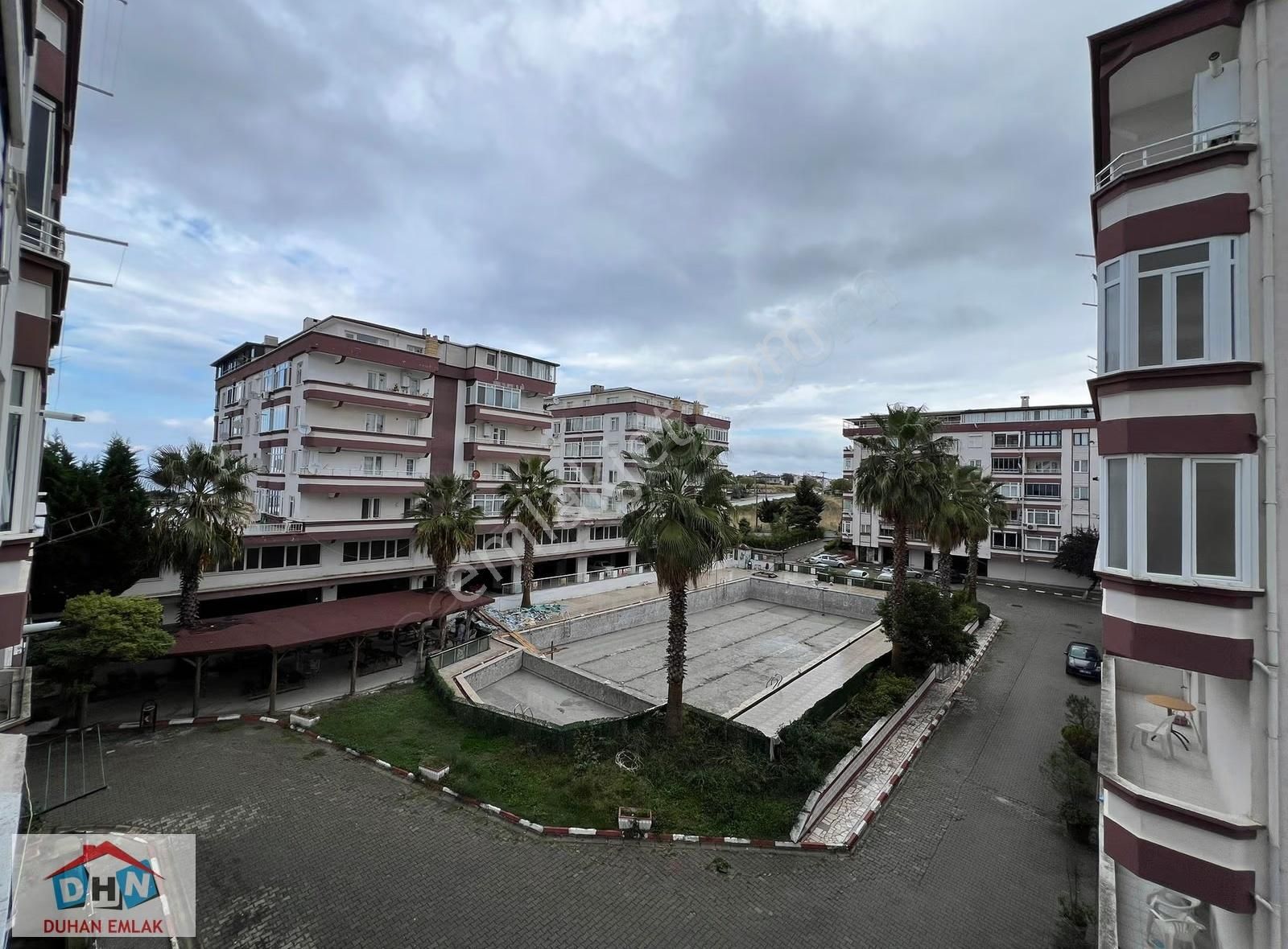 Duhan Emlak'tan Kırlangıç Sitesinde 2+1 Ara Kat Havuz Manzaralı - Görsel 18