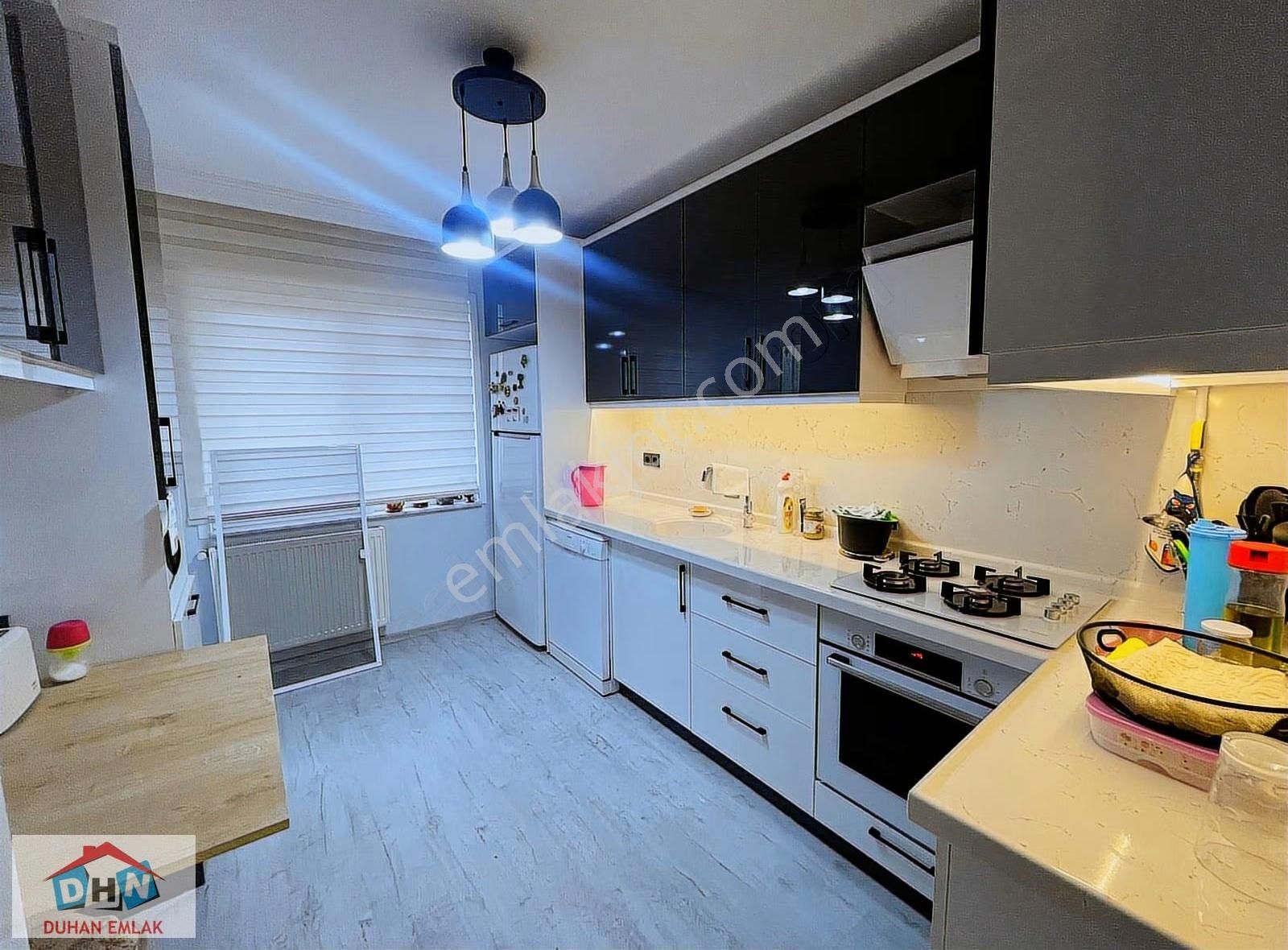 Duhan Emlak'tan Subaşı Konutlarda Komple Yenilenmiş 3+1 Daire - Görsel 32