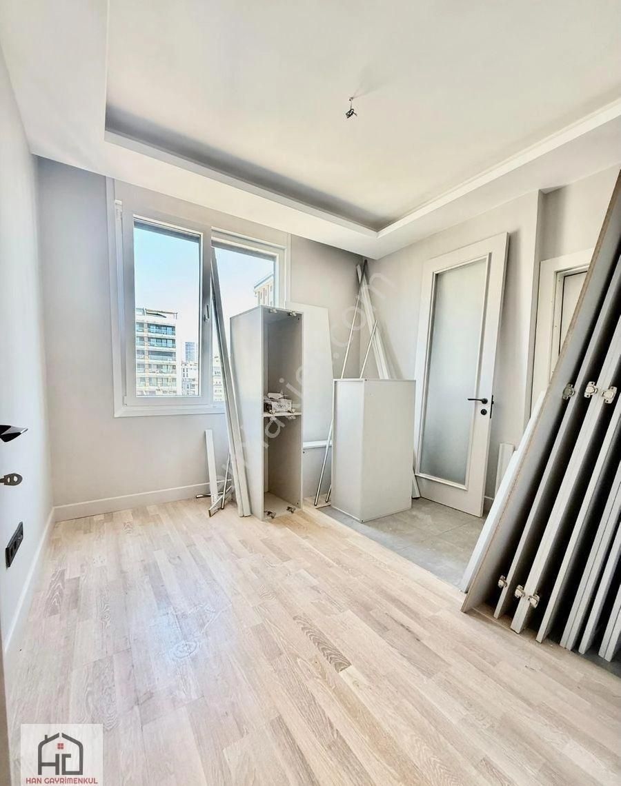 Fenerbahçe Sahilde 3+1 Deniz Manzaralı Lüks Sıfır Bina!! - Görsel 21