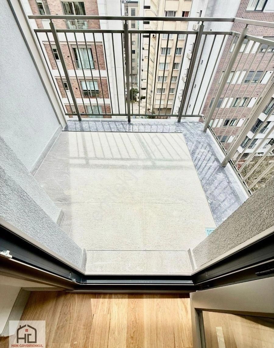 Ömerpaşa Da 3+1 Balkonlu Ebeveynli Lüks Sıfır Bina - Görsel 12