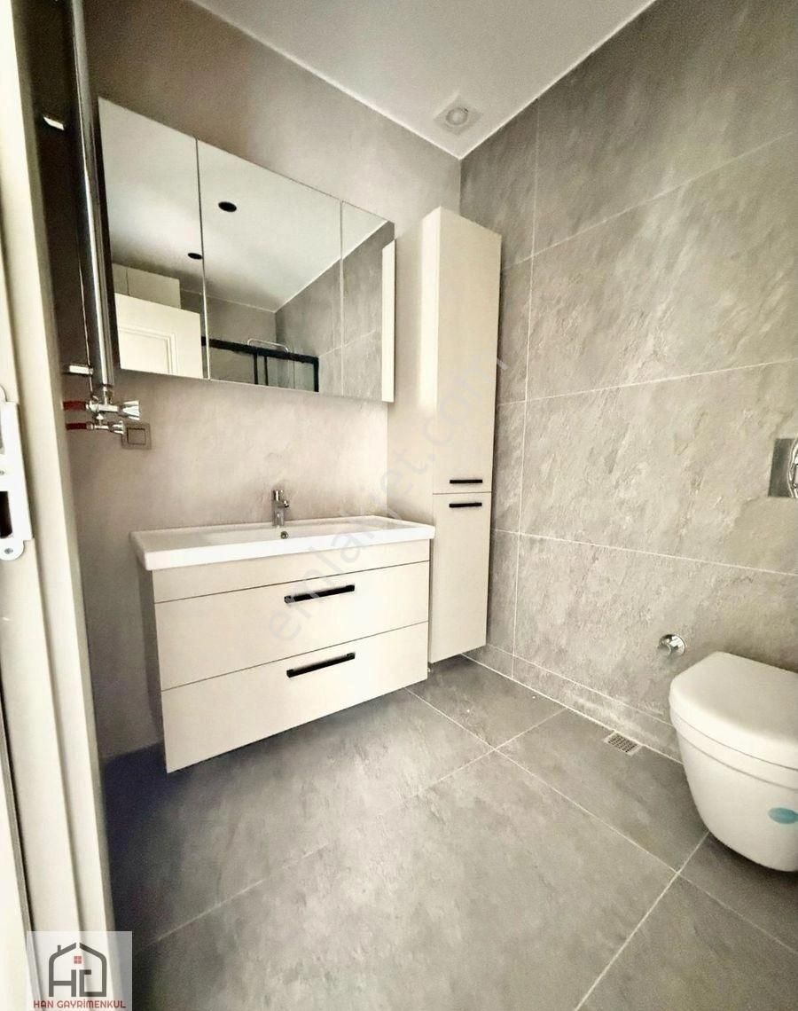 Ömerpaşa Da 3+1 Balkonlu Ebeveynli Lüks Sıfır Bina - Görsel 13