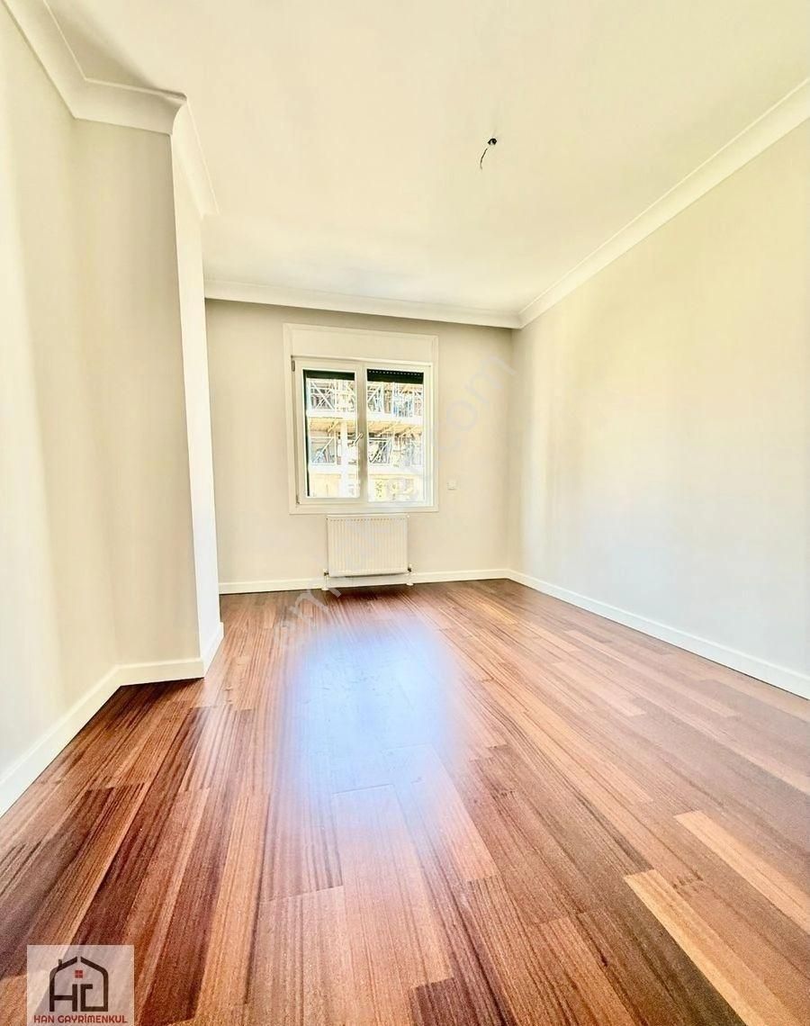 Suadiye Sahilde 3+1 Ebeveynli Balkonlu Ferah Yeni! - Görsel 3