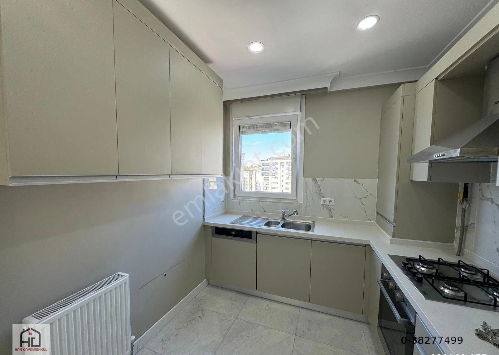 Erenköy Hamam Sokakta 3+1 Balkonlu Lüks Fırsat - Görsel 14