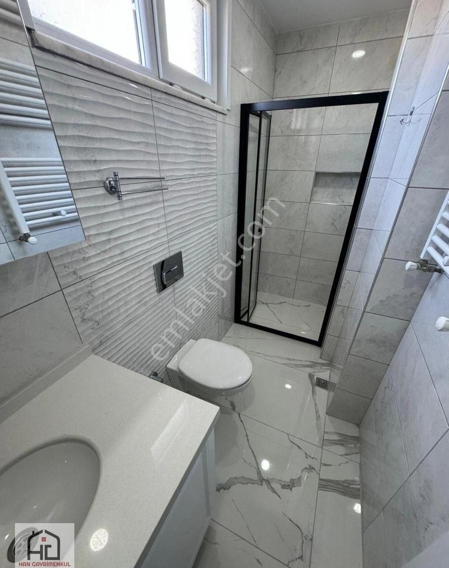 Erenköy Hamam Sokakta 3+1 Balkonlu Lüks Fırsat - Görsel 17