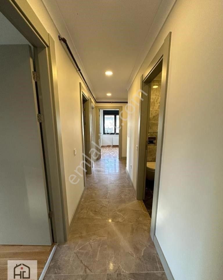 Suadiye Zarada 3+1 Ebeveynli Balkonlu Ultra Lüks Yeni Bina - Görsel 9