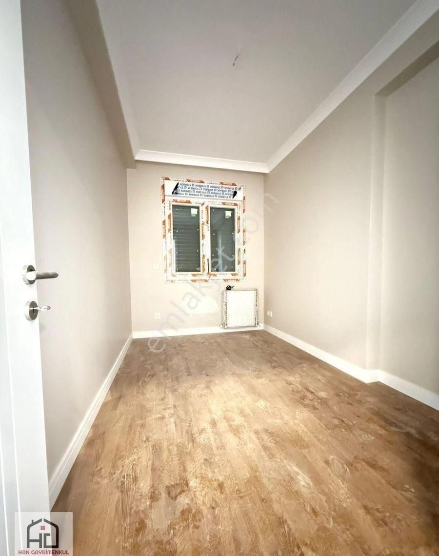 Erenköy De Barış Büfeye Yakın 3+1 Ebeveynli Lüks Sıfır!! - Görsel 2