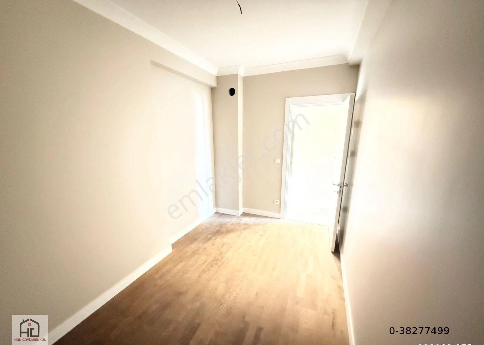 Erenköy De Barış Büfeye Yakın 3+1 Ebeveynli Lüks Sıfır!! - Görsel 15