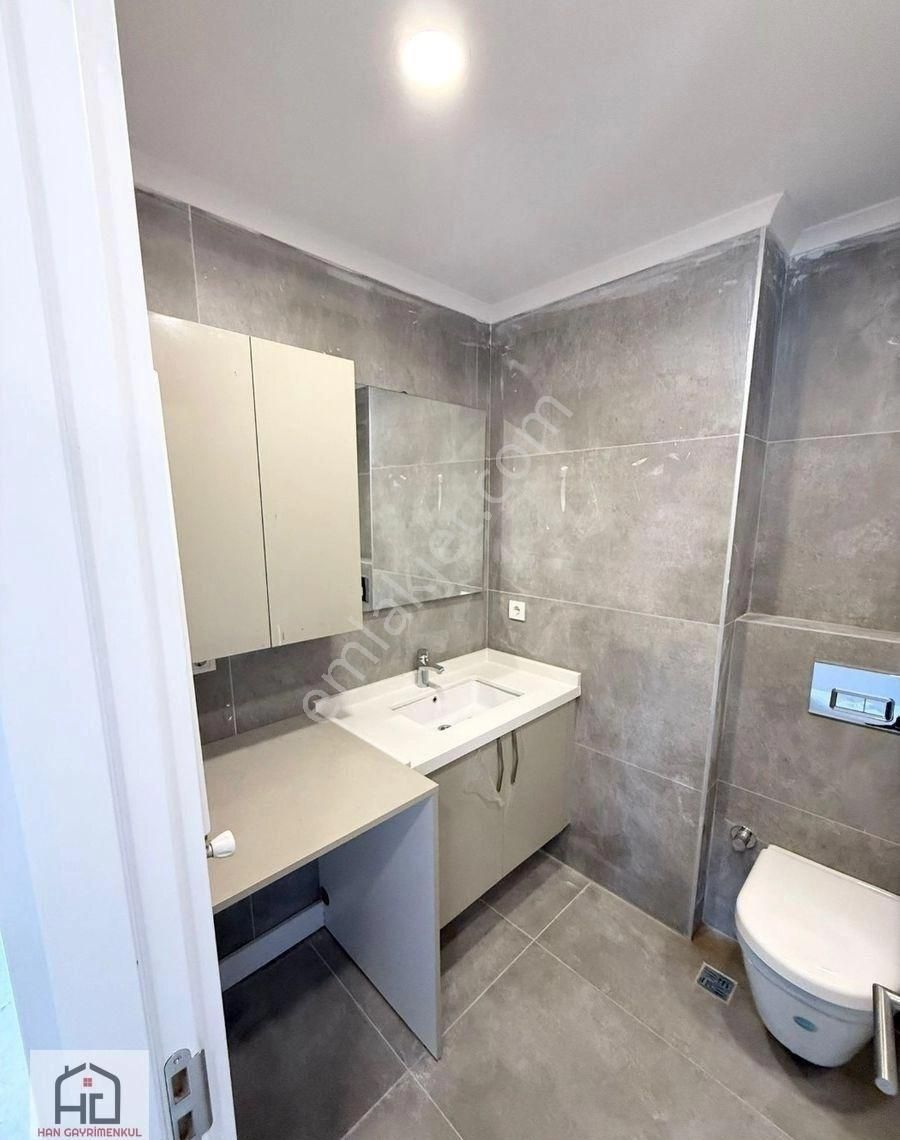 Erenköy De Barış Büfeye Yakın 3+1 Ebeveynli Lüks Sıfır!! - Görsel 11