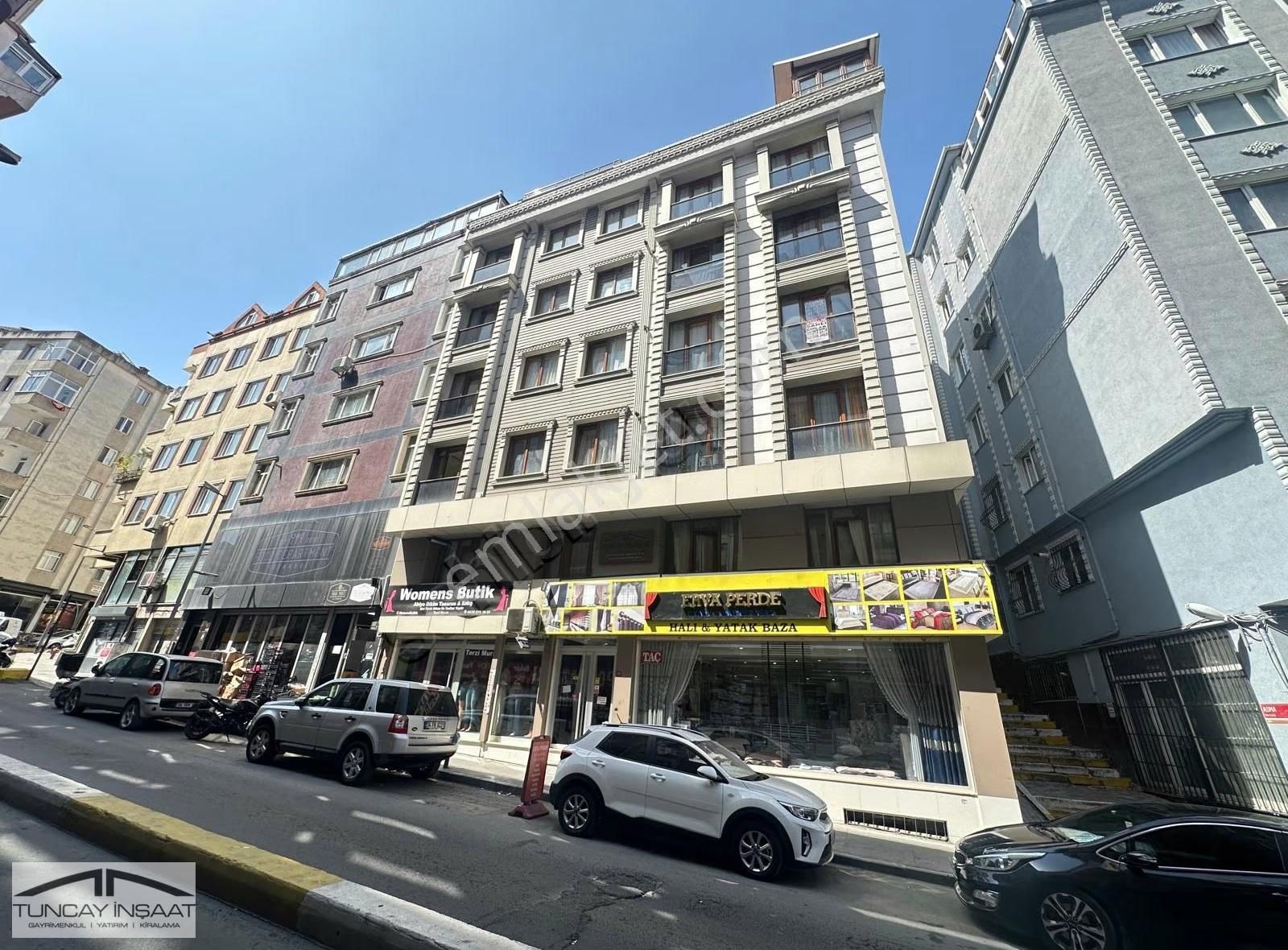 Tuncay'dan İster Oturum İster Yatırım Kapalı Otoparklı 2+1 Daire