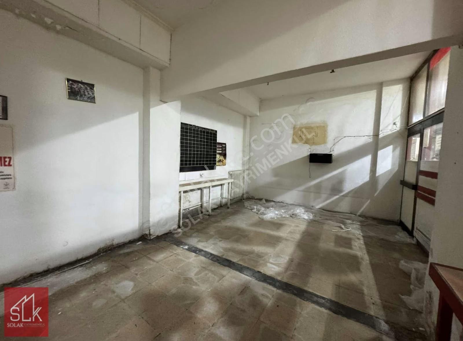 Cenk Atalay Solak'tan İş Merkezi'nde Kiralık Dükkan&ofis&depo - Görsel 8