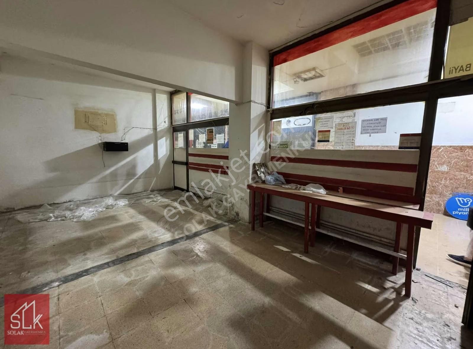 Cenk Atalay Solak'tan İş Merkezi'nde Kiralık Dükkan&ofis&depo - Görsel 2