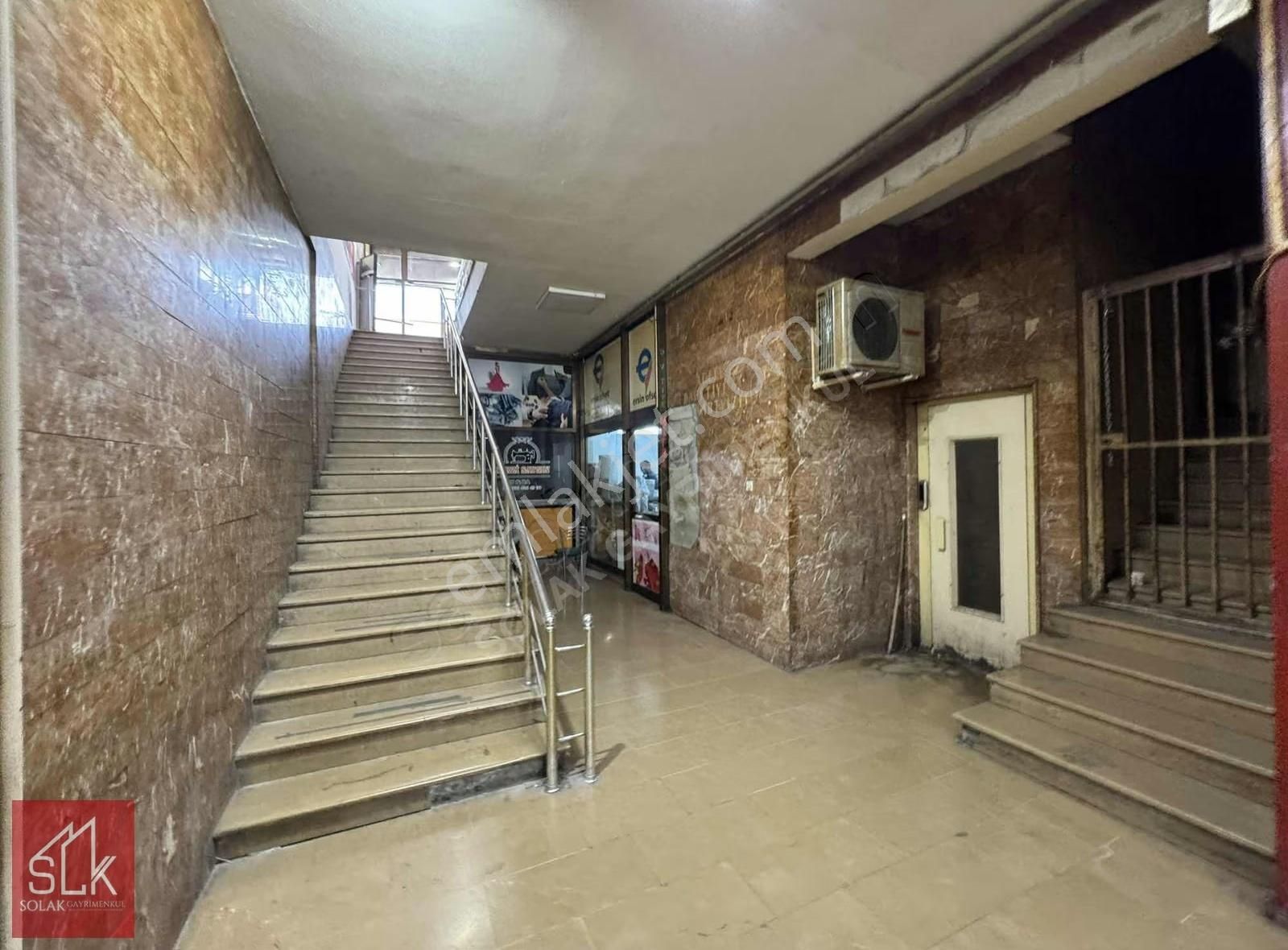 Cenk Atalay Solak'tan İş Merkezi'nde Kiralık Dükkan&ofis&depo - Görsel 5