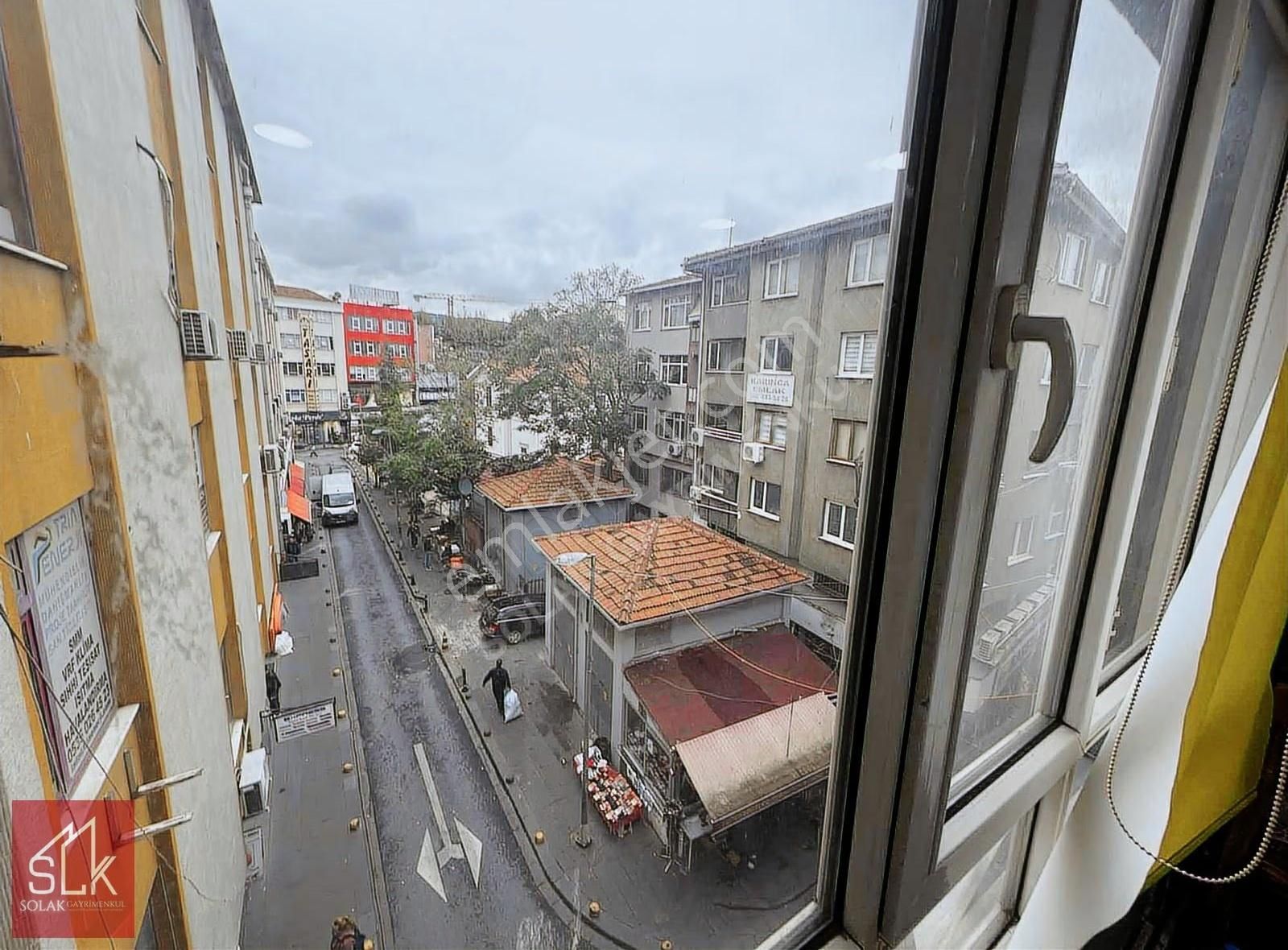 Cenk Atalay Solak'tan Balkonlu Tabela Değeri Yüksek Satılık Ofis - Görsel 12