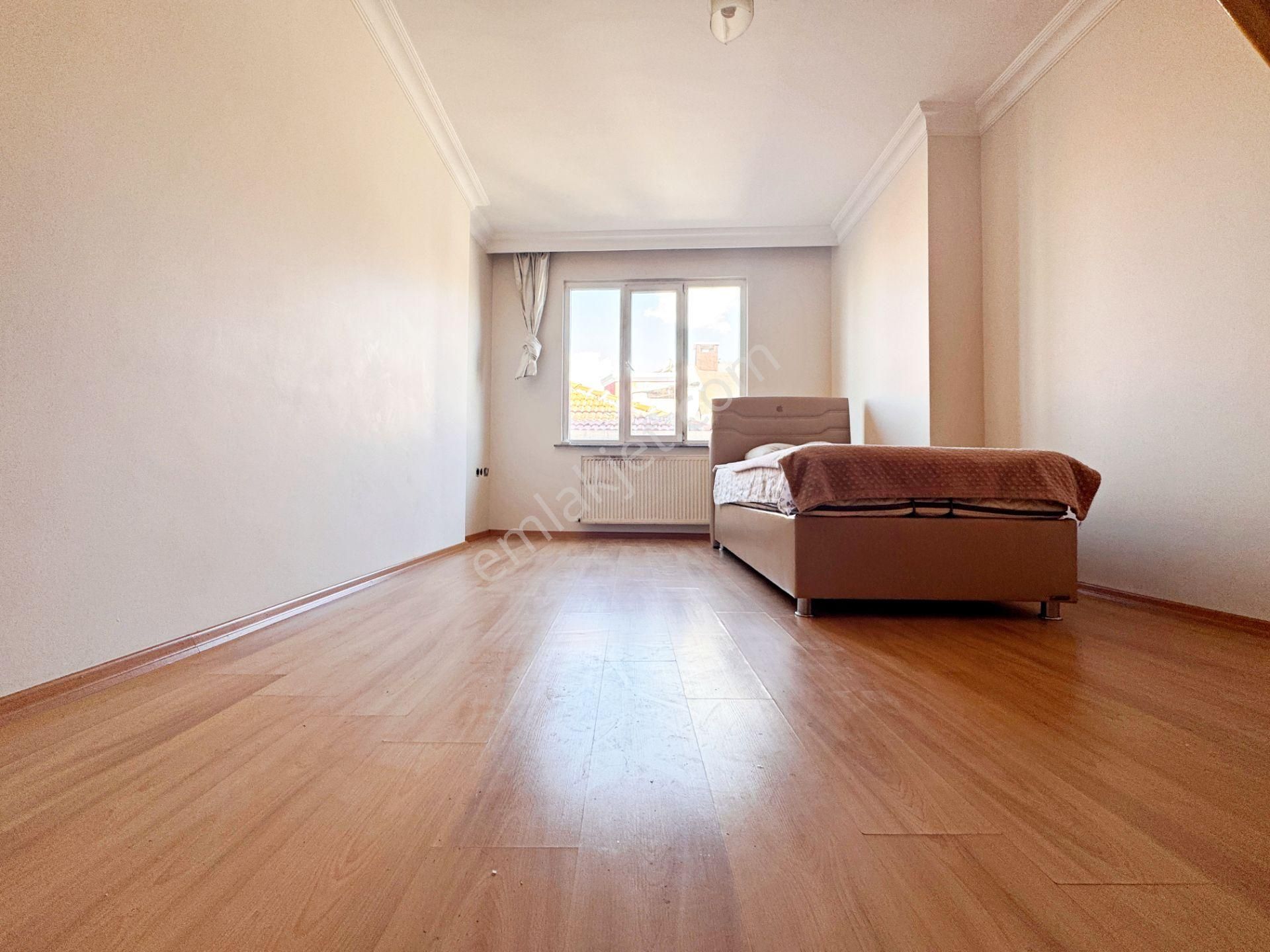 Home Vizyon Bahçelievler Yenibosna Radar Satılık Otoparklı 5+1 Geniş Dublex Daire. - Görsel 10