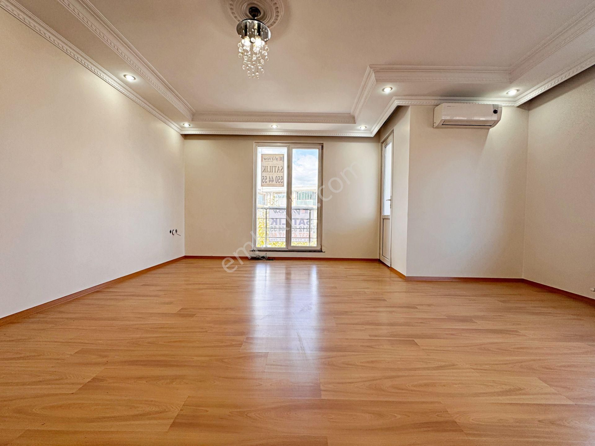 Home Vizyon Bahçelievler Yenibosna Radar Satılık Otoparklı 5+1 Geniş Dublex Daire. - Görsel 2