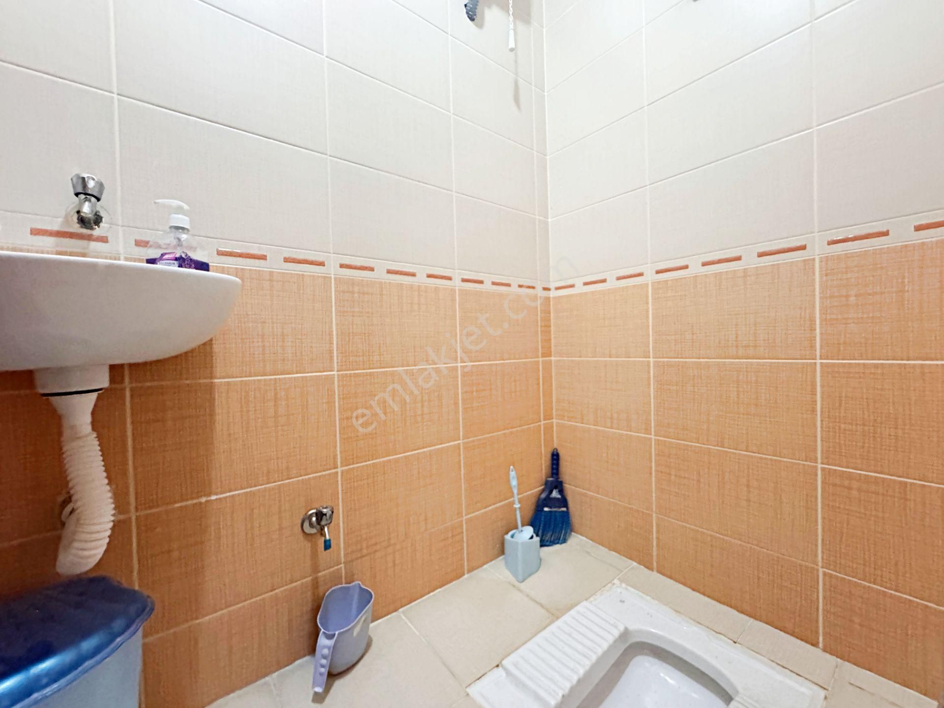 Home Vizyon Bahçelievler Yenibosna Radar Satılık Otoparklı 5+1 Geniş Dublex Daire. - Görsel 18