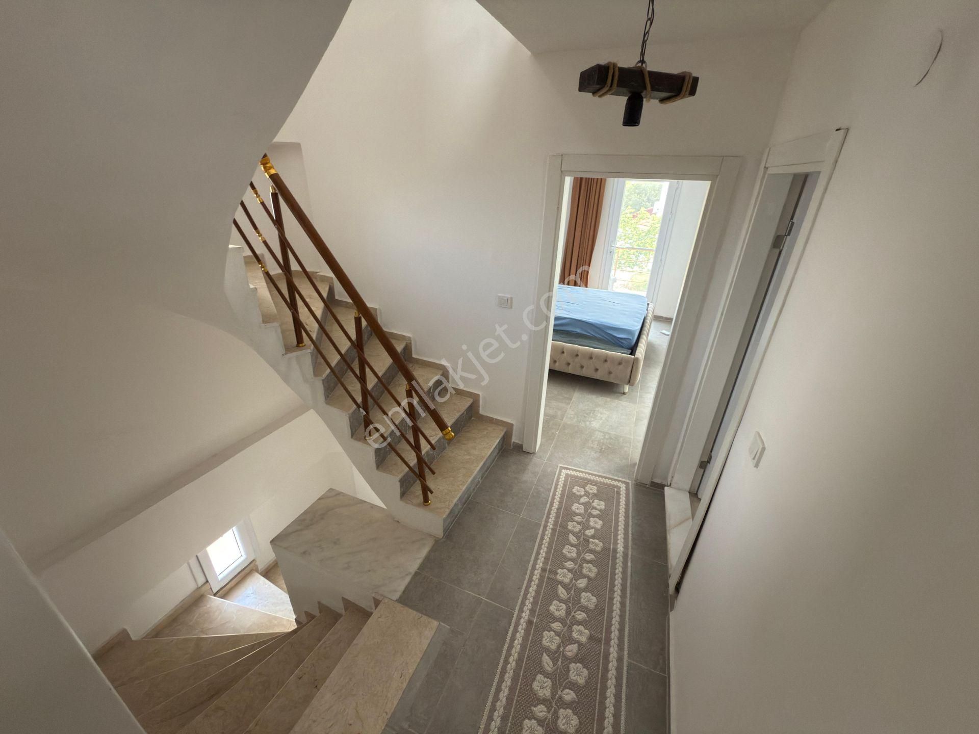 İzmir Dikili Salihleraltında Satılık 4+1 Mustakil Villa Yazlık - Görsel 18