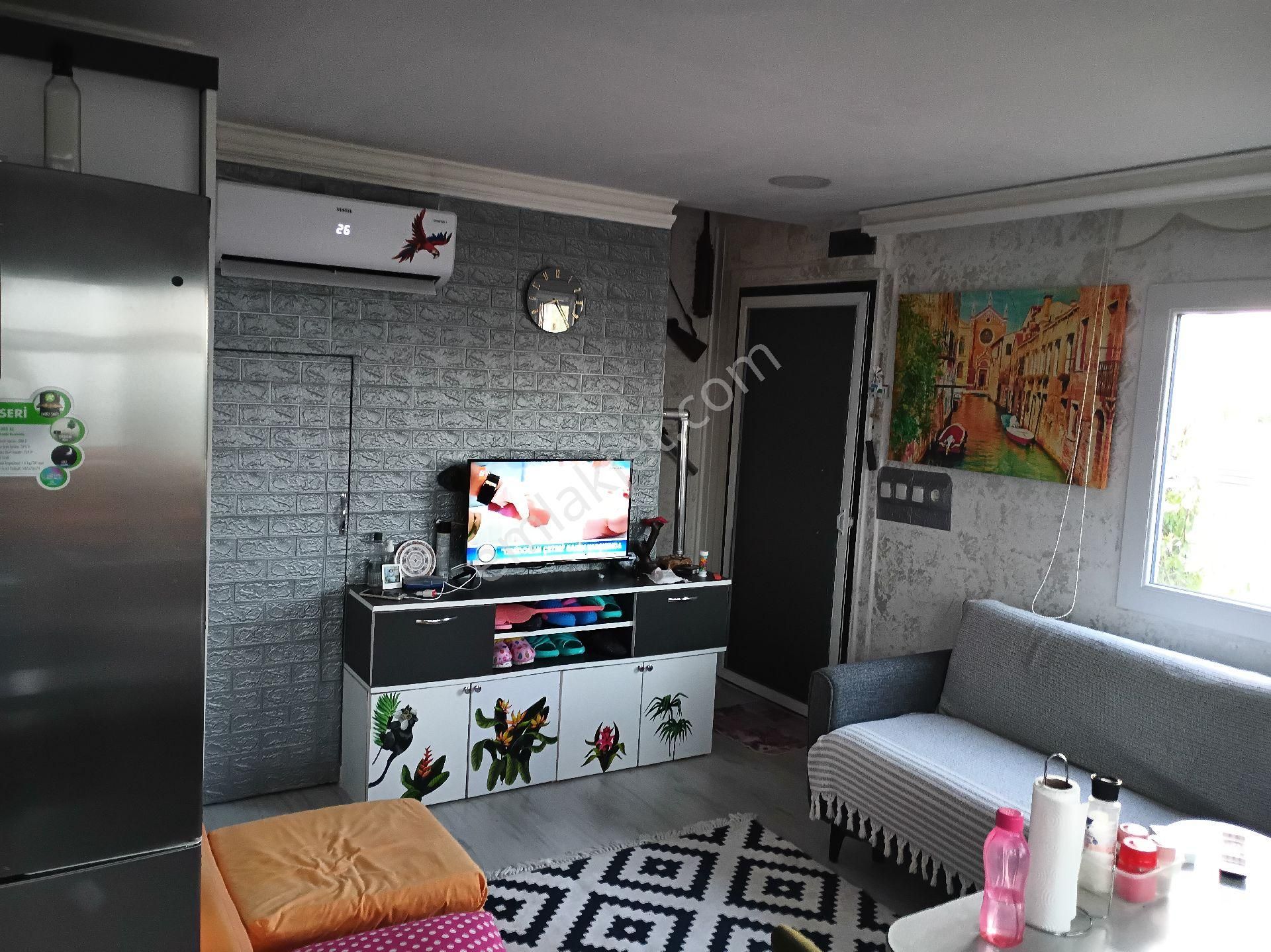 Sahibinden Cadde Üzeri Denize Yakın - Görsel 13