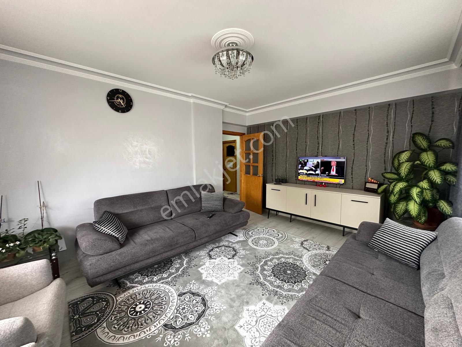 Afyon Üçok Emlaktan Mareşal De Satılık 3+1 Arakat Fırsat Daire - Görsel 19