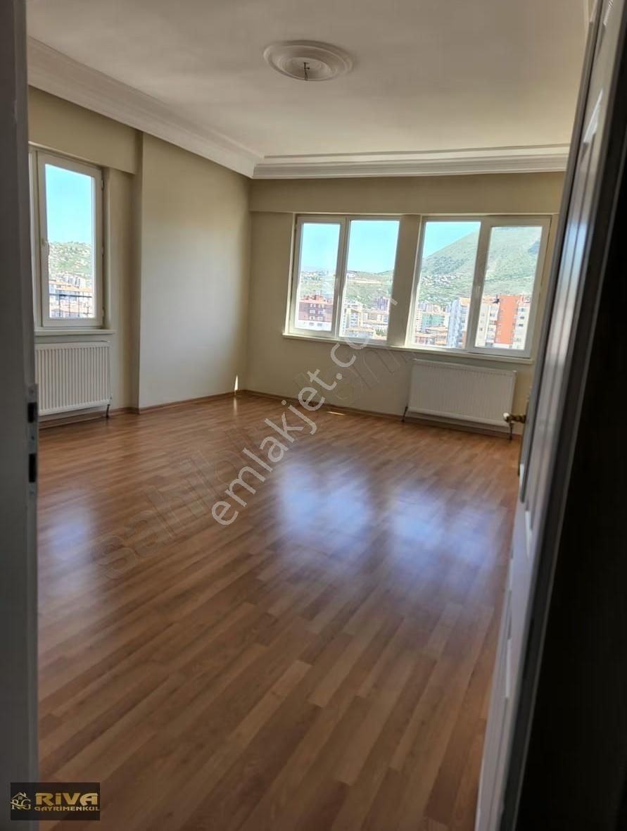 Talas Yenidoğan Mh 3+1 Kilerli Geniş Ferah Satılık Daire - Görsel 9