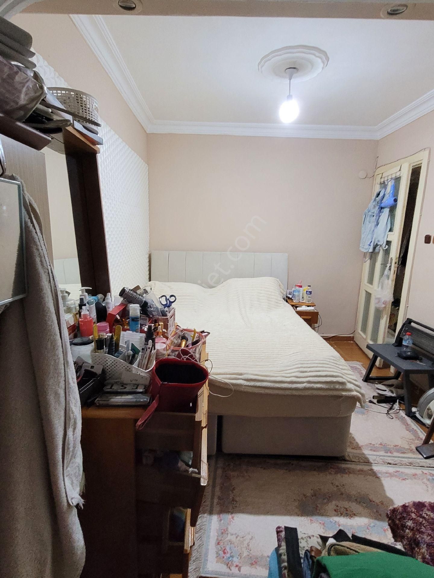 Bahçeli İçi Bakımlı Merkezı Konumda Satılık Daire - Görsel 12